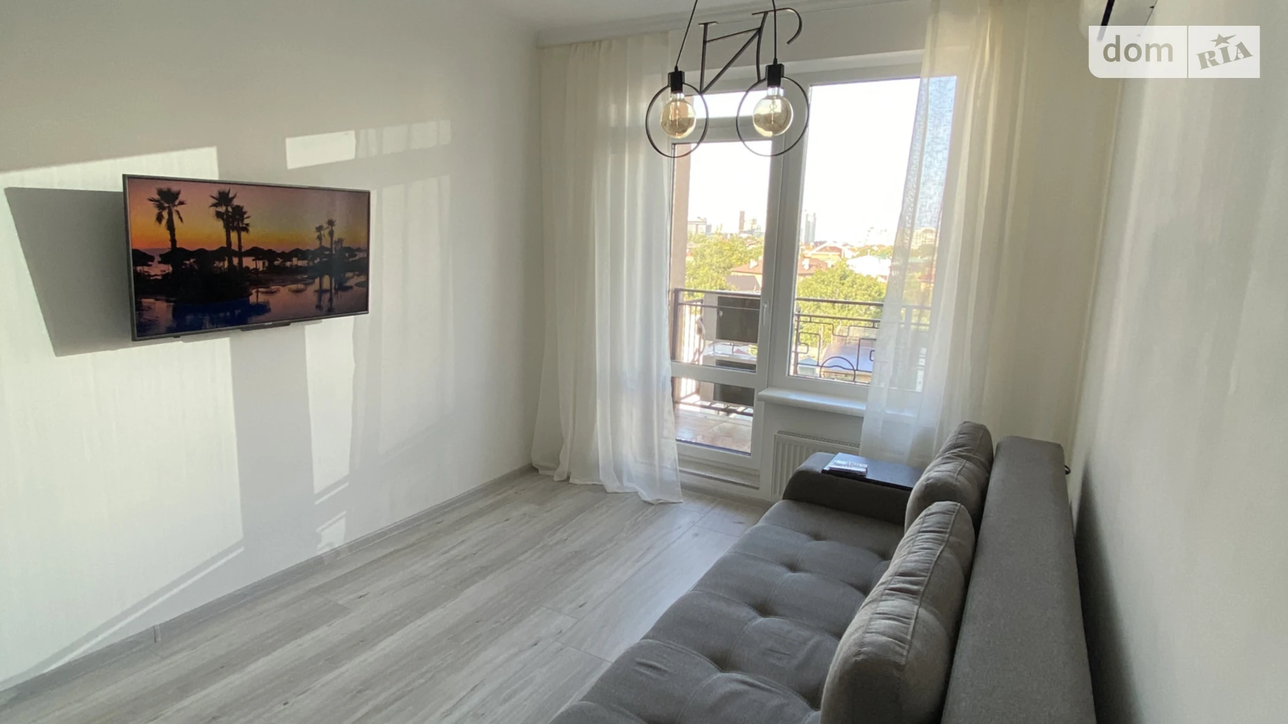 Сдается в аренду 1-комнатная квартира 47 кв. м в Одессе, ул. Литературная, 8 - фото 4