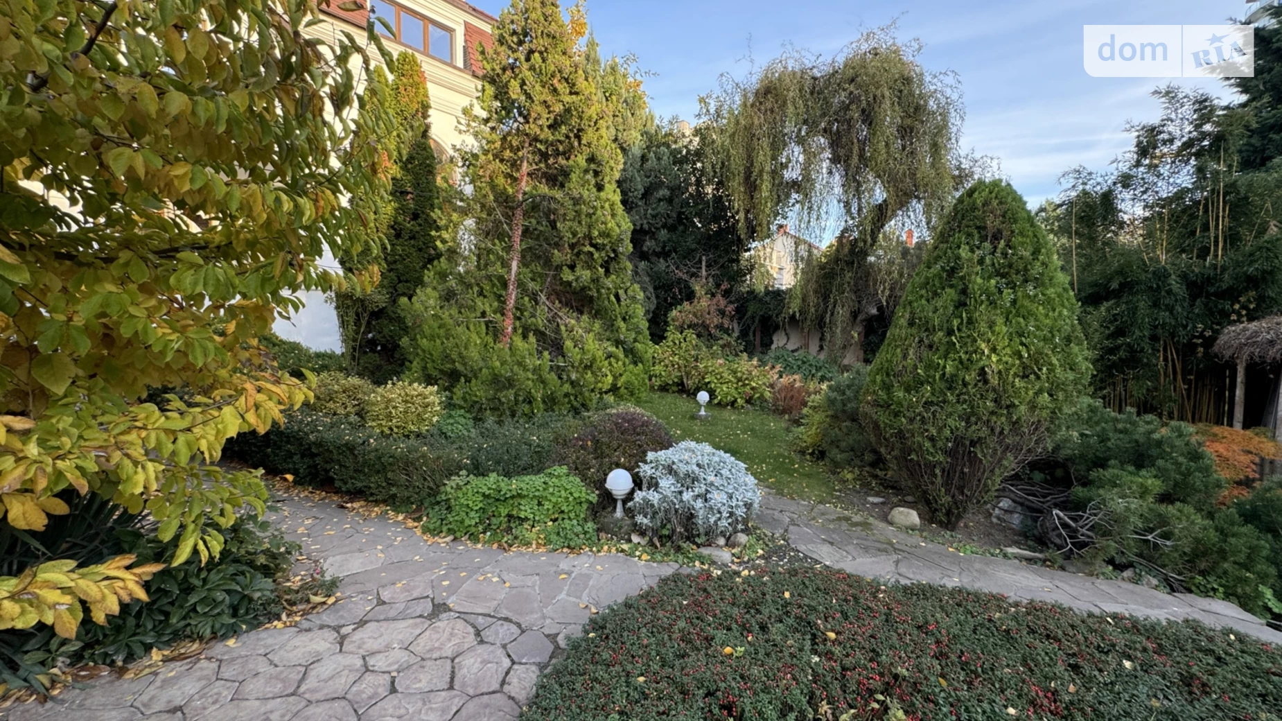 Продається будинок 3 поверховий 550 кв. м з подвалом, цена: 680000 $ - фото 2