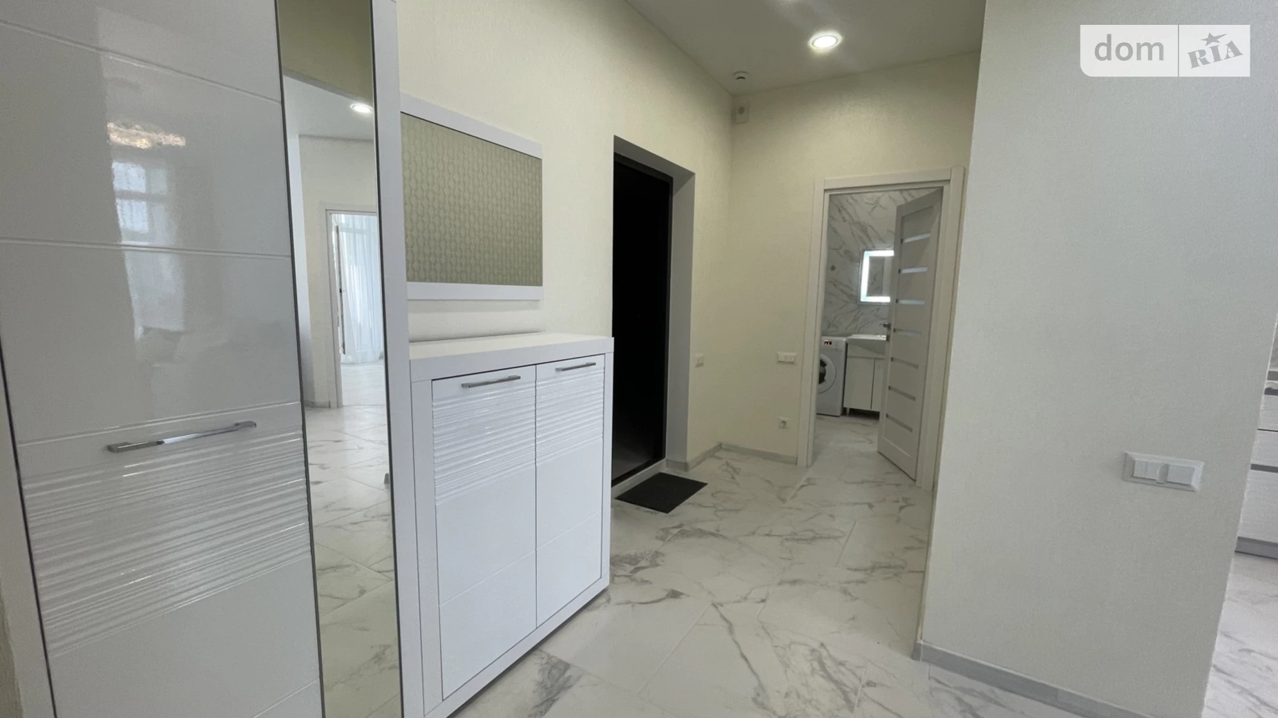 Продається 2-кімнатна квартира 73 кв. м у Одесі, просп. Гагаріна - фото 5