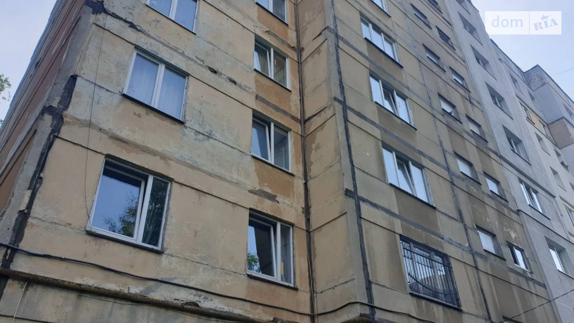 Продається 3-кімнатна квартира 67.8 кв. м у Львові, вул. Шафарика - фото 2