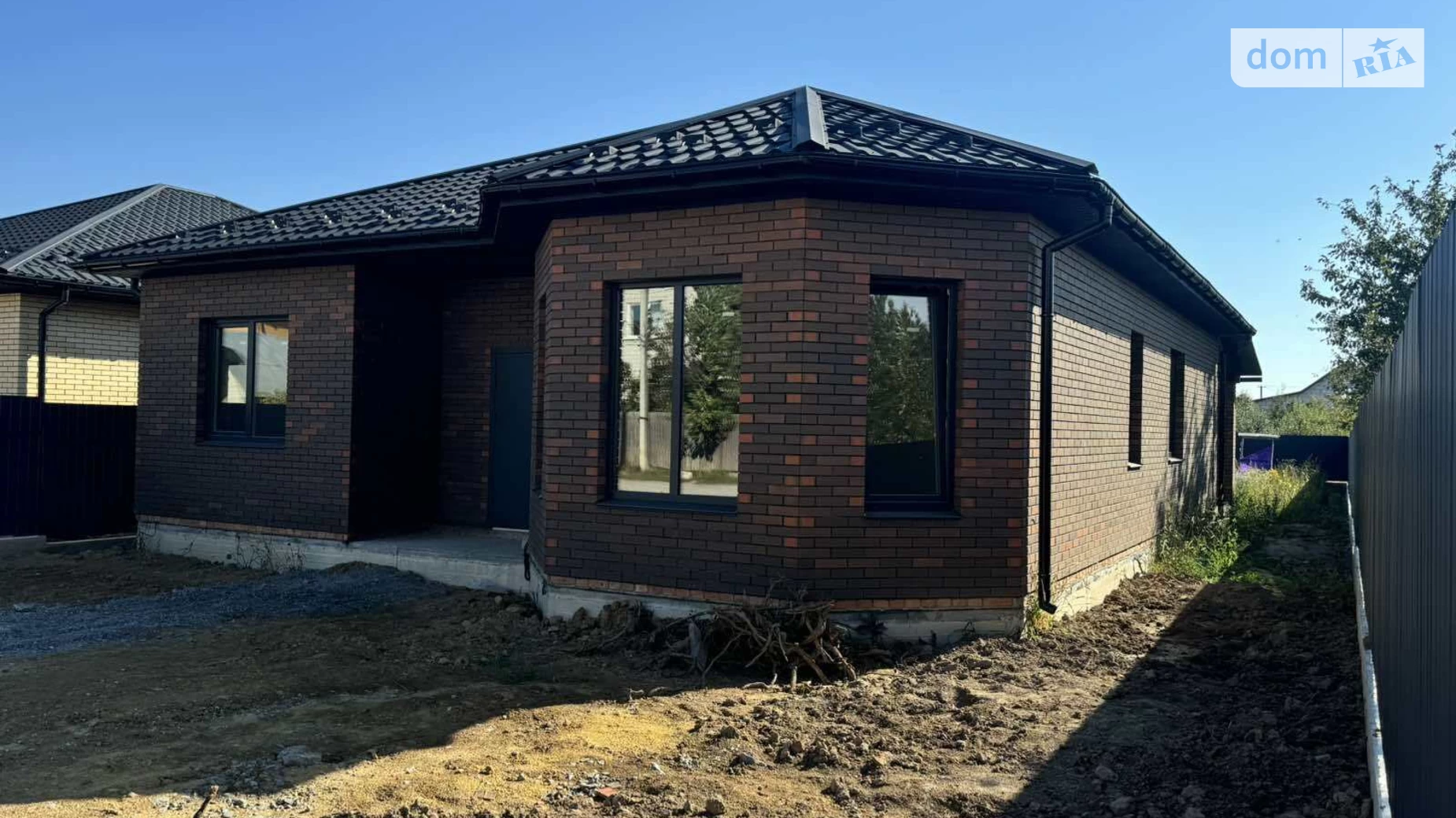 Продається одноповерховий будинок 120 кв. м з ділянкою, цена: 74990 $ - фото 2