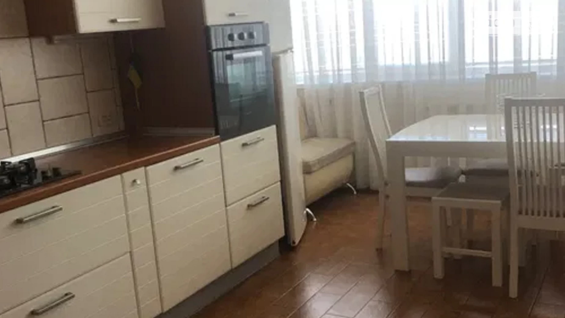 Продается 3-комнатная квартира 103.9 кв. м в Одессе, ул. Палубная, 9/4 - фото 2