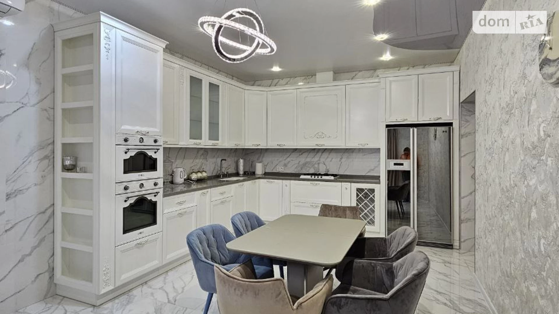 Продается дом на 2 этажа 212.6 кв. м с камином, цена: 178000 $ - фото 2