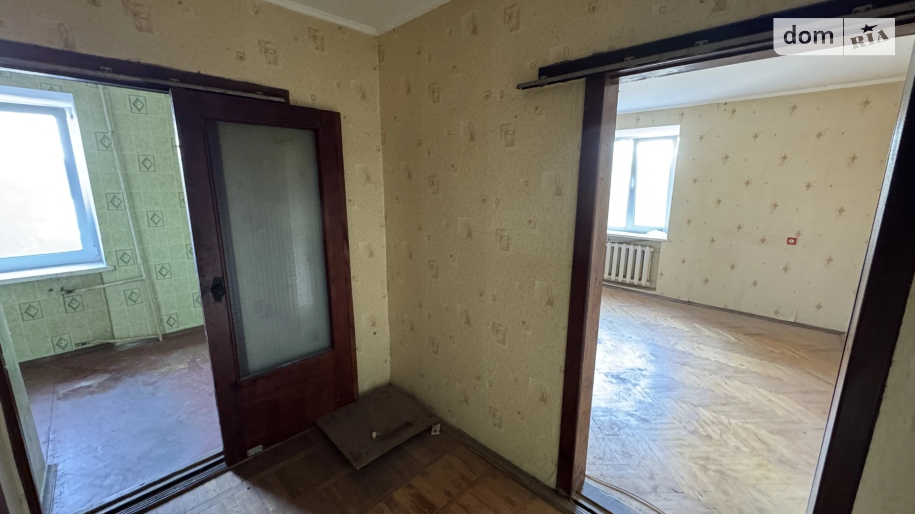 Продается 1-комнатная квартира 37.3 кв. м в Ирпене, ул. Михаила Стельмаха, 5 - фото 3