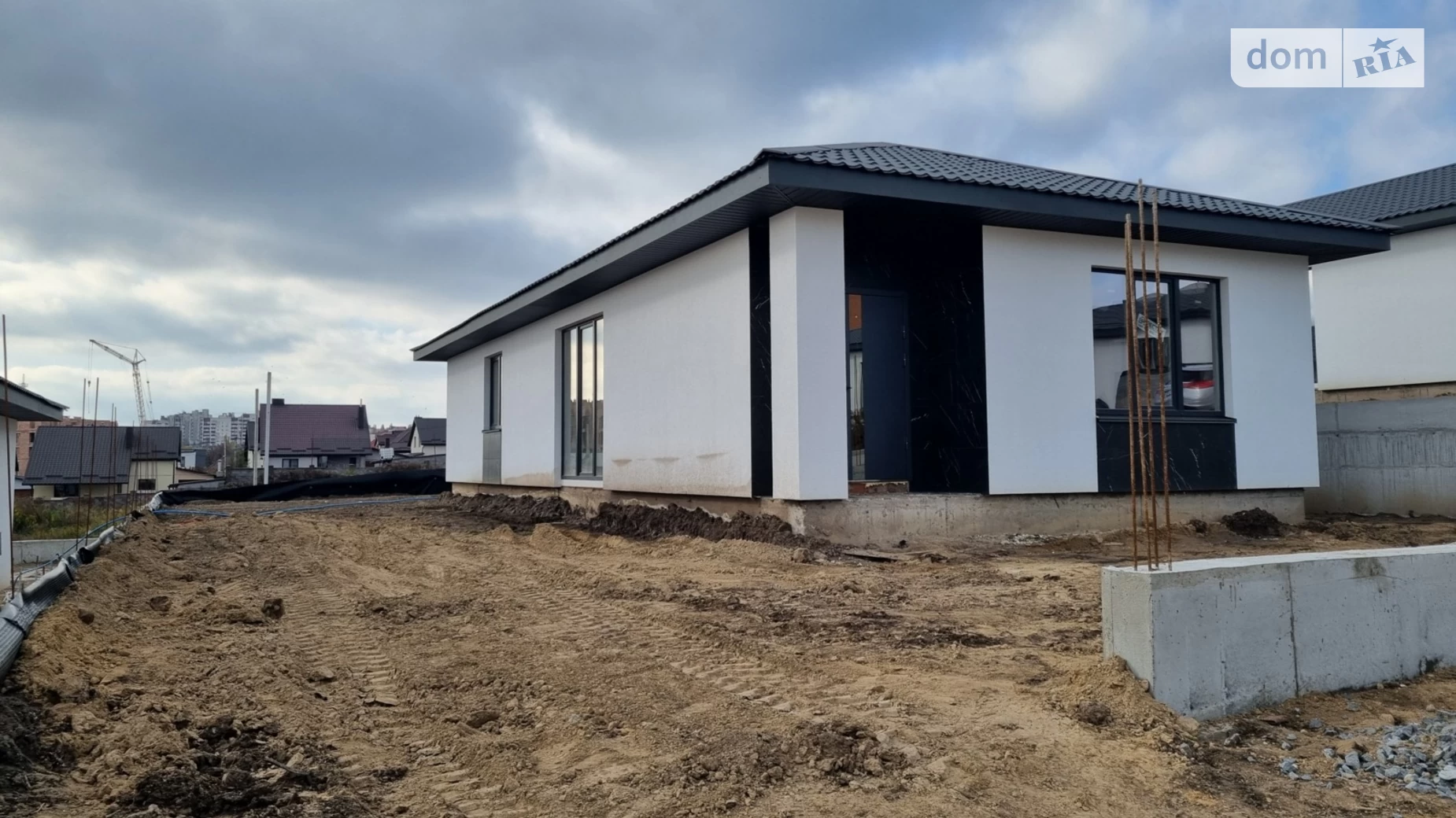 Продается одноэтажный дом 80 кв. м с камином, цена: 82000 $ - фото 4
