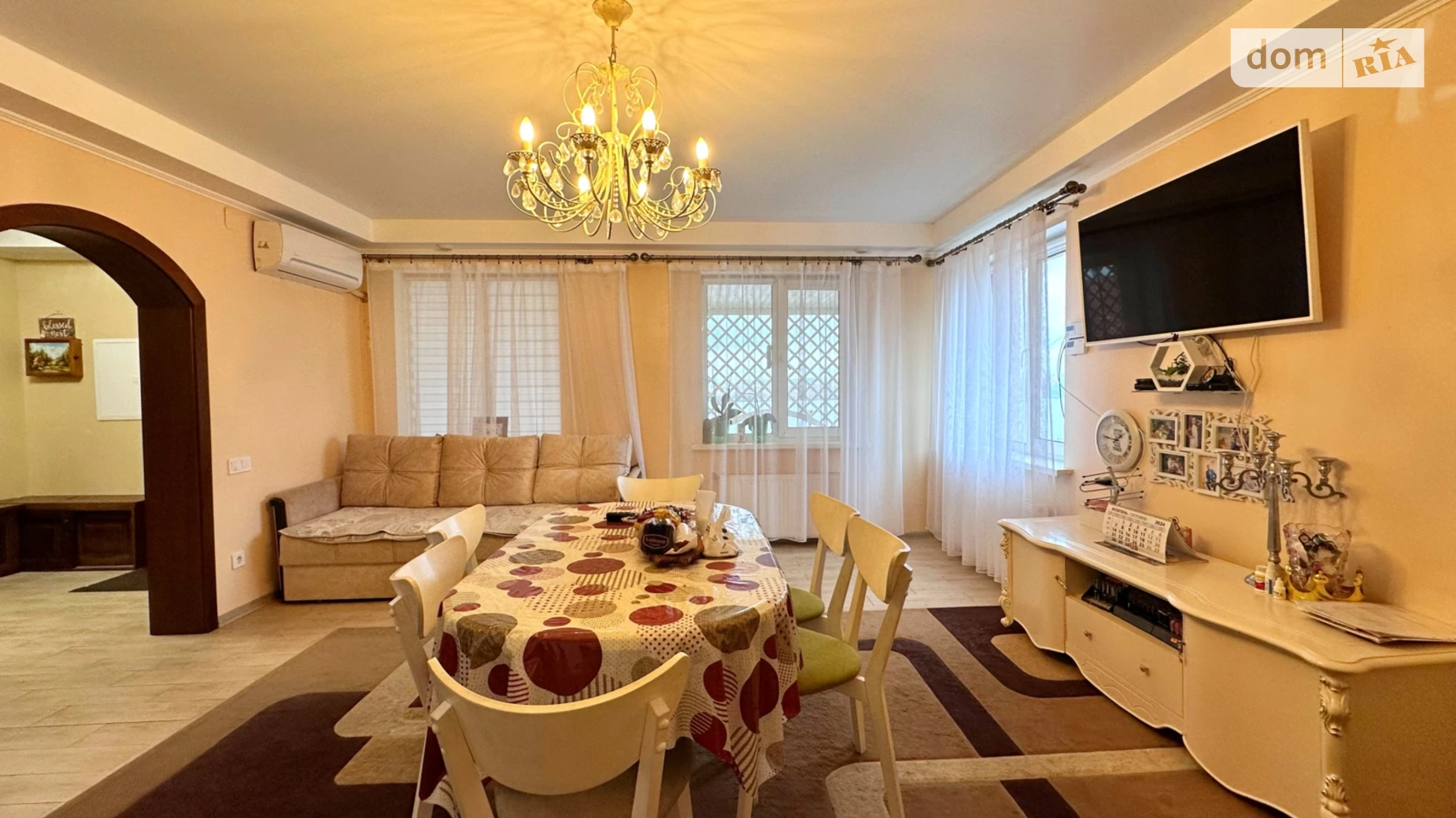 Продается дом на 2 этажа 230 кв. м с гаражом, цена: 175000 $ - фото 5