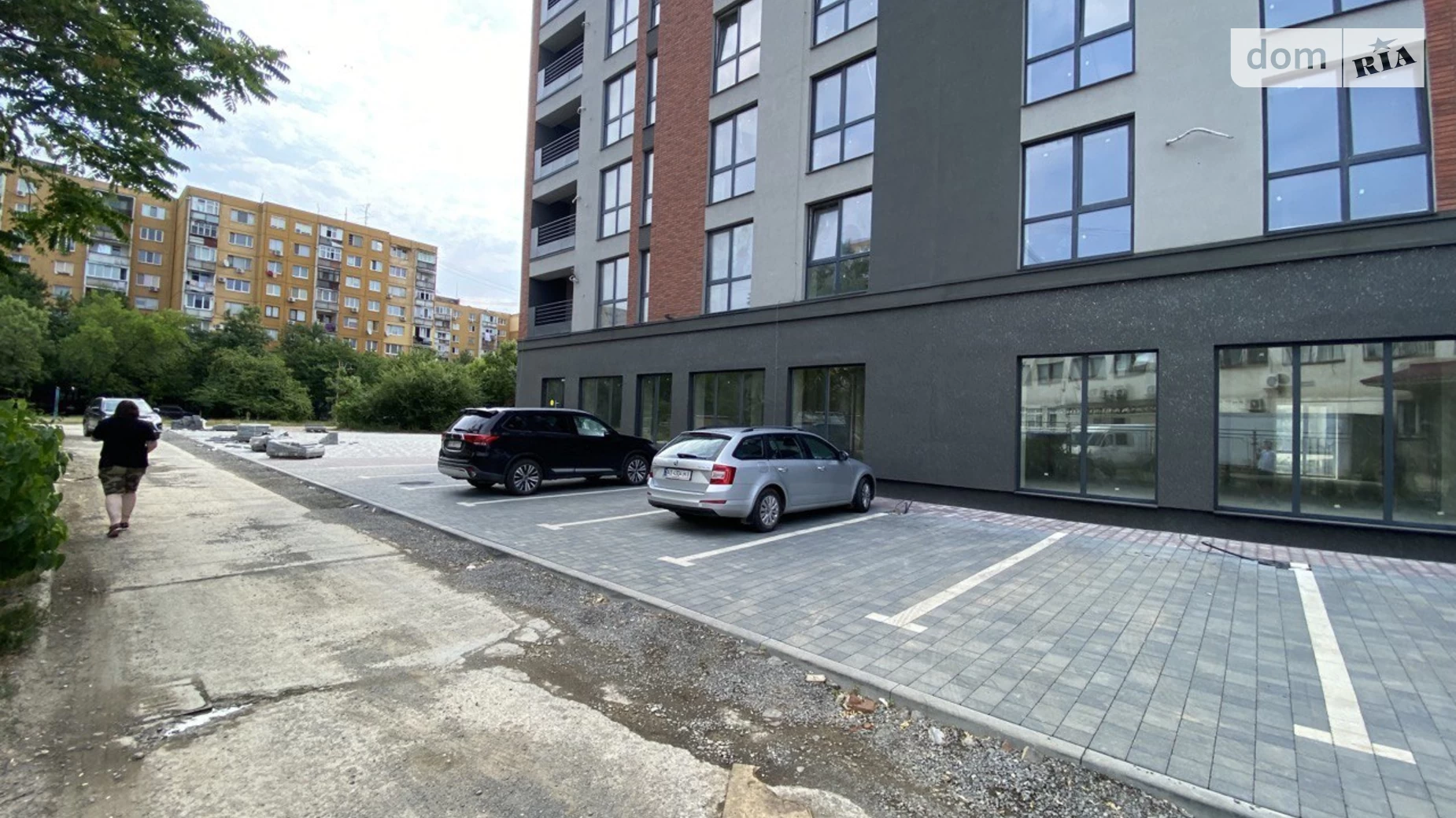 Продается 2-комнатная квартира 70.3 кв. м в Ужгороде, ул. Легоцкого, 64А - фото 3
