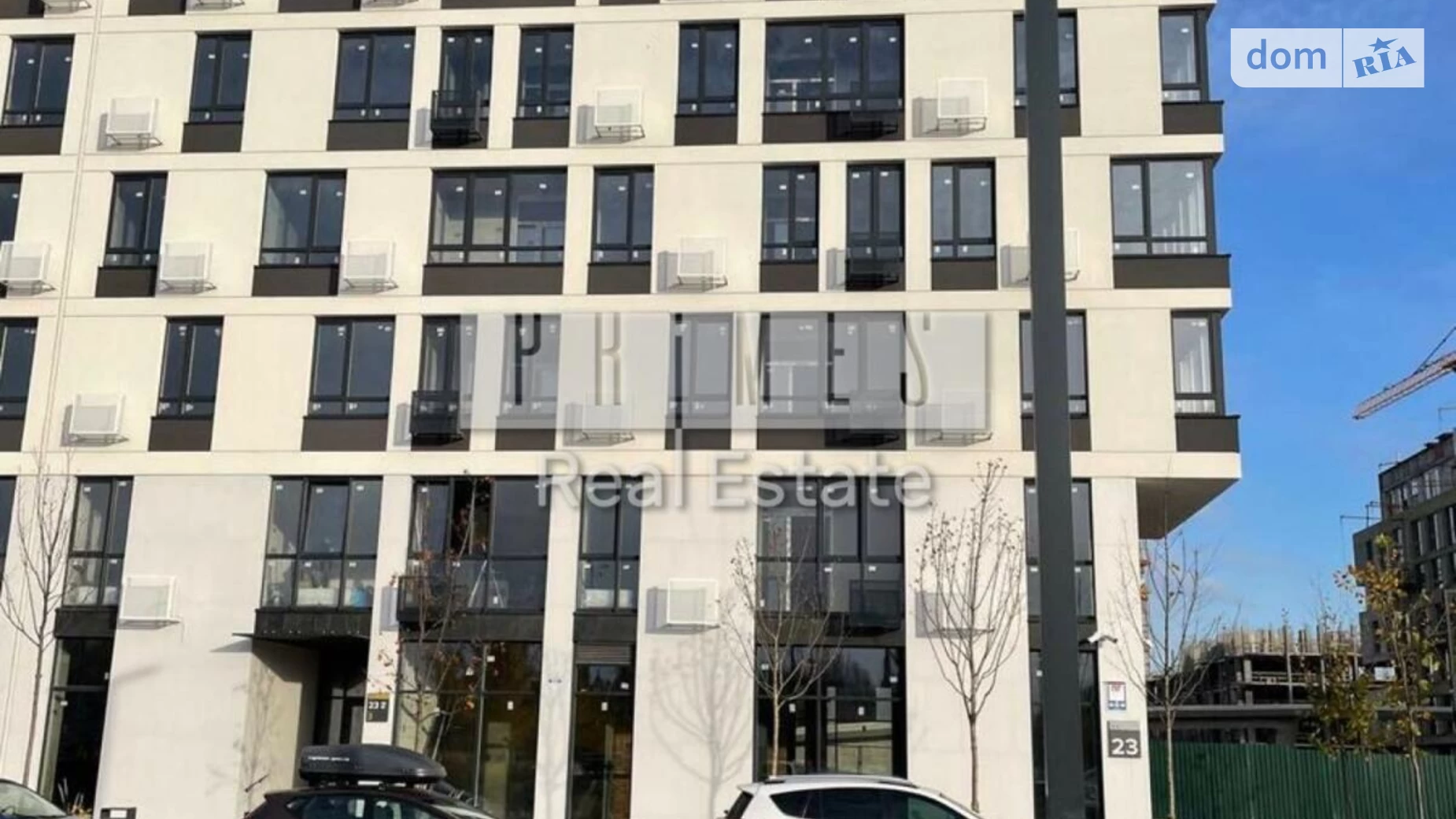Продается 2-комнатная квартира 79.8 кв. м в Киеве, ул. Салютная, 2 - фото 2