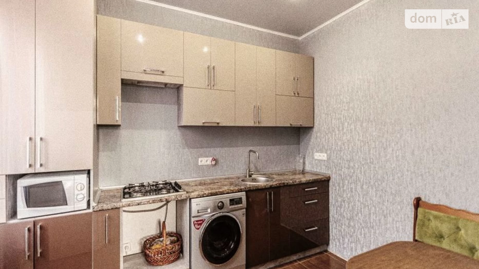 Продается дом на 2 этажа 95 кв. м с беседкой, цена: 65000 $ - фото 3