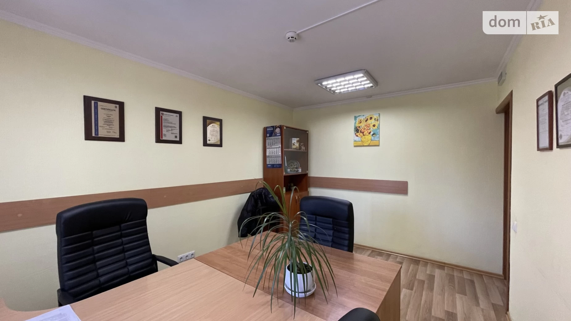 Продается помещения свободного назначения 122 кв. м в 5-этажном здании, цена: 200000 $ - фото 4