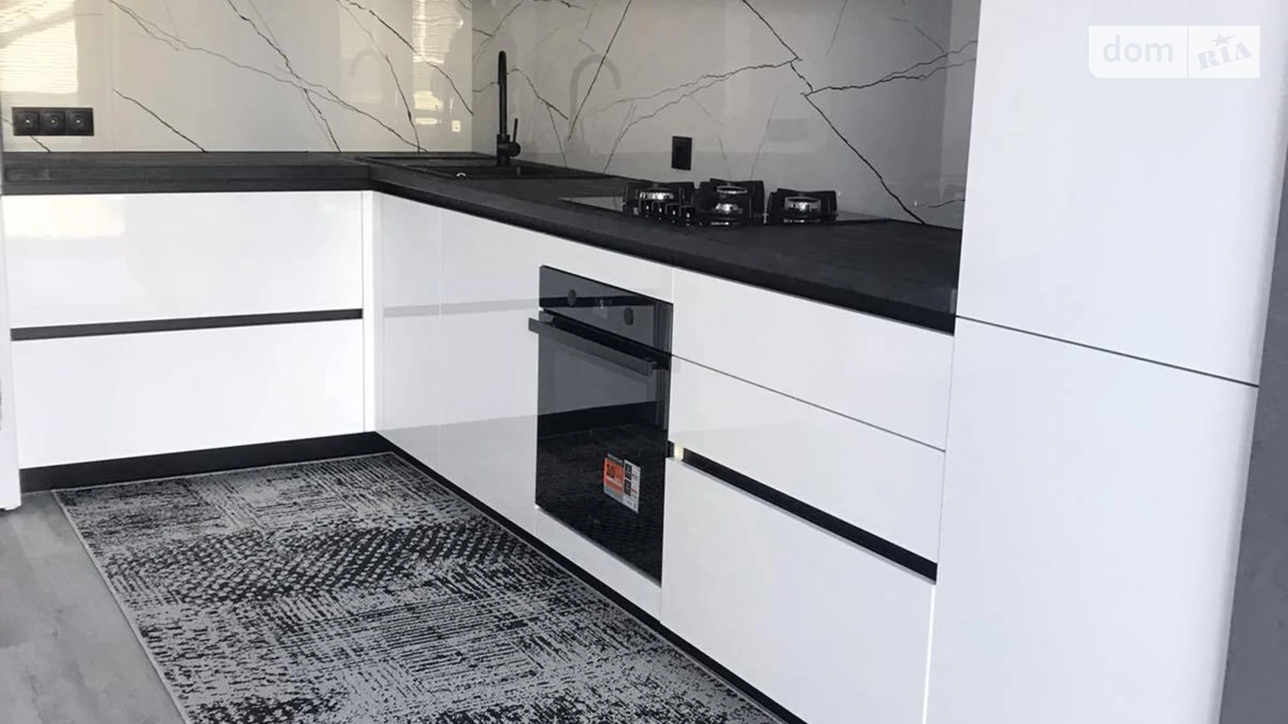 3-комнатная квартира 80 кв. м в Тернополе, ул. Зеленая, 5 - фото 4