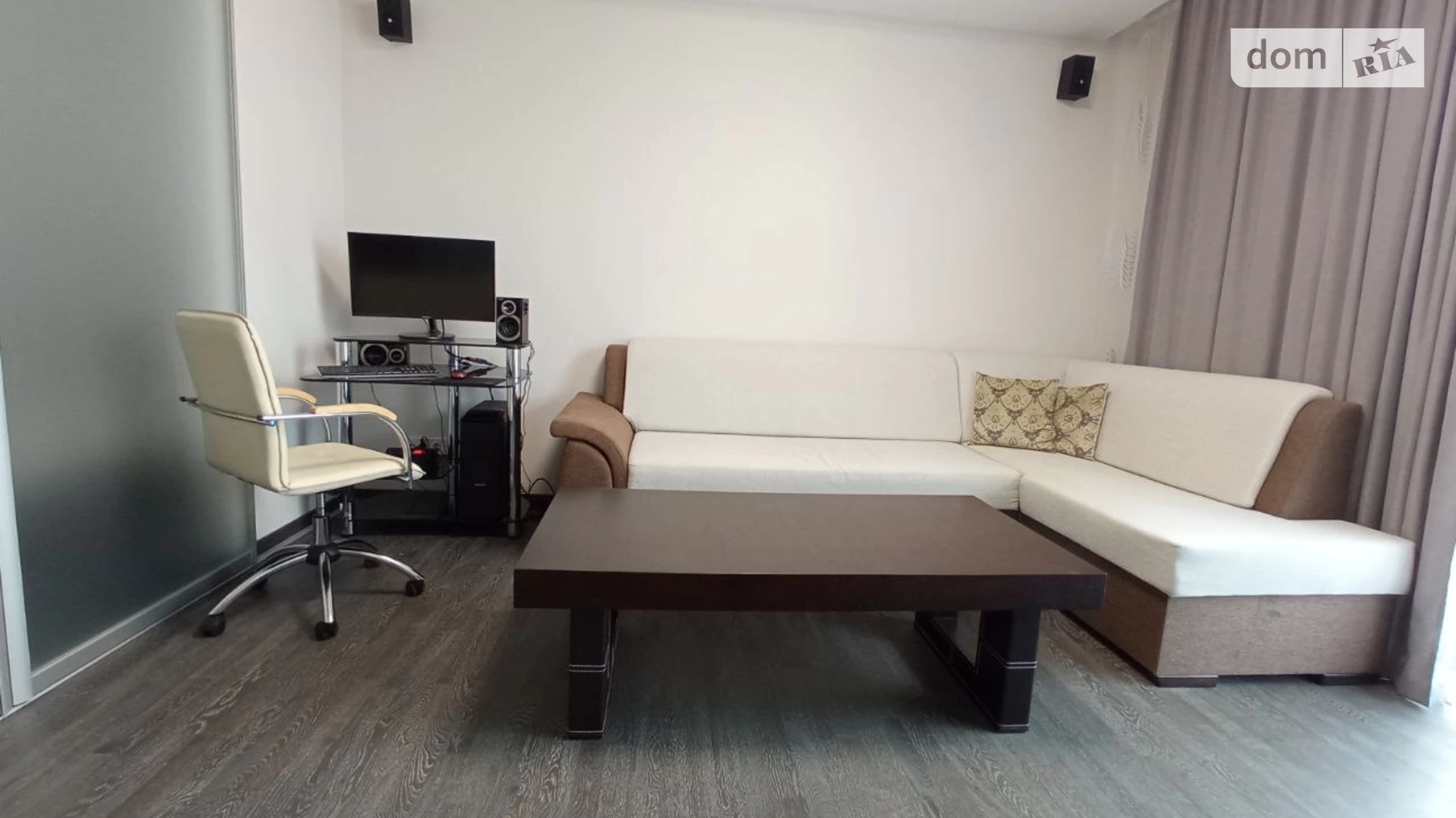 Продается 1-комнатная квартира 43 кв. м в Львове, ул. Елены Степановны, 10 - фото 2