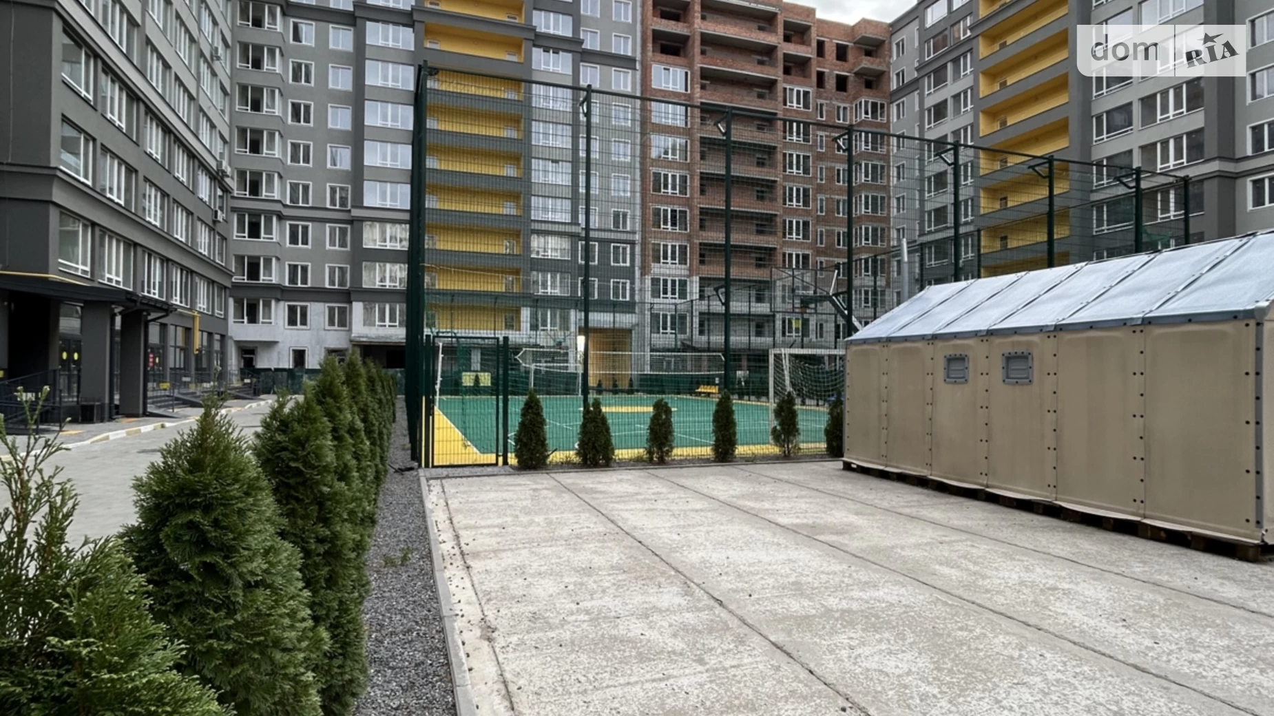 Продается 1-комнатная квартира 40 кв. м в Буче, ул. Ивана Кожедуба, 4В - фото 2