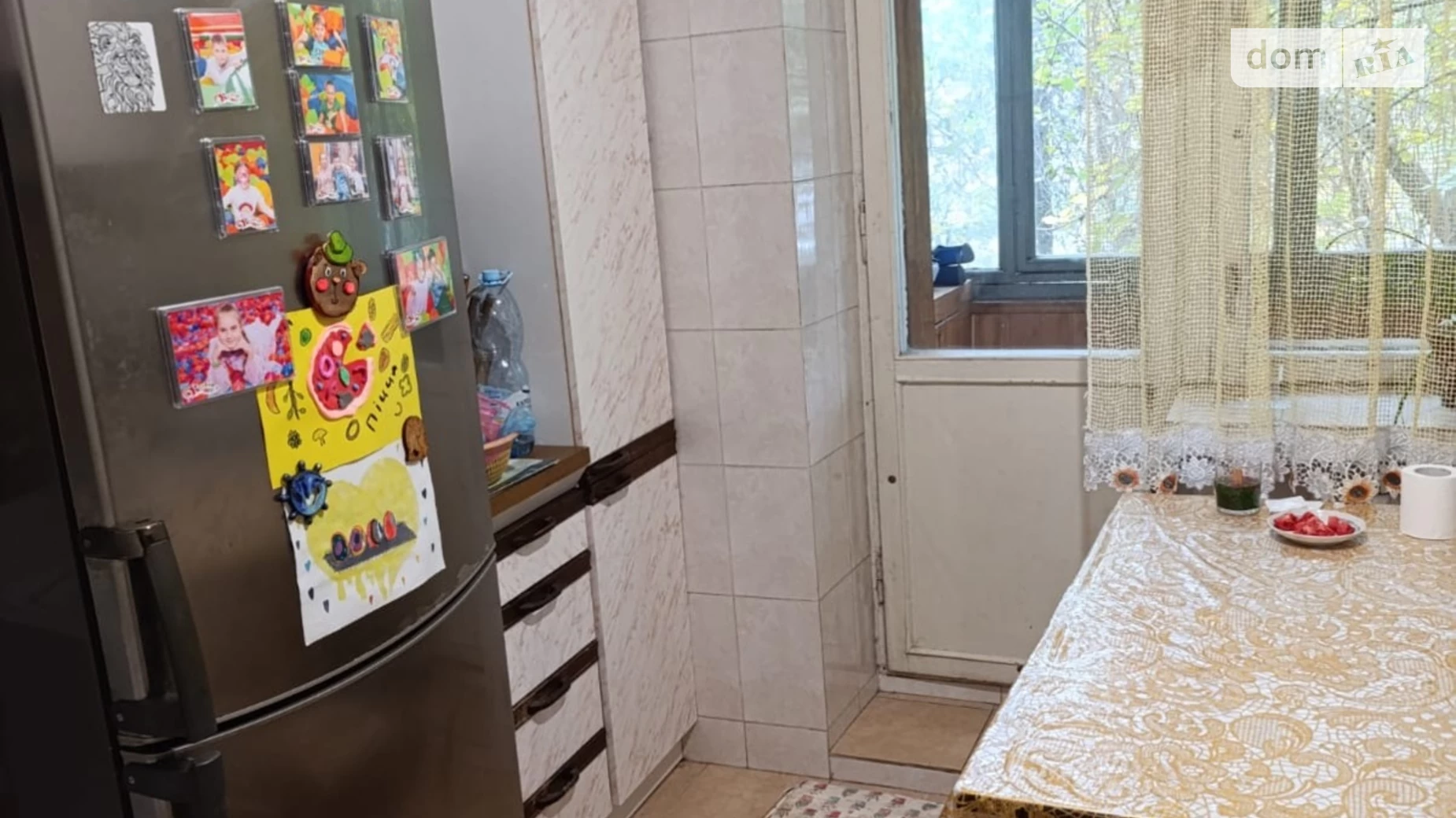 Продається 3-кімнатна квартира 63 кв. м у Чернівцях, вул. Небесної Сотні, 21 - фото 2