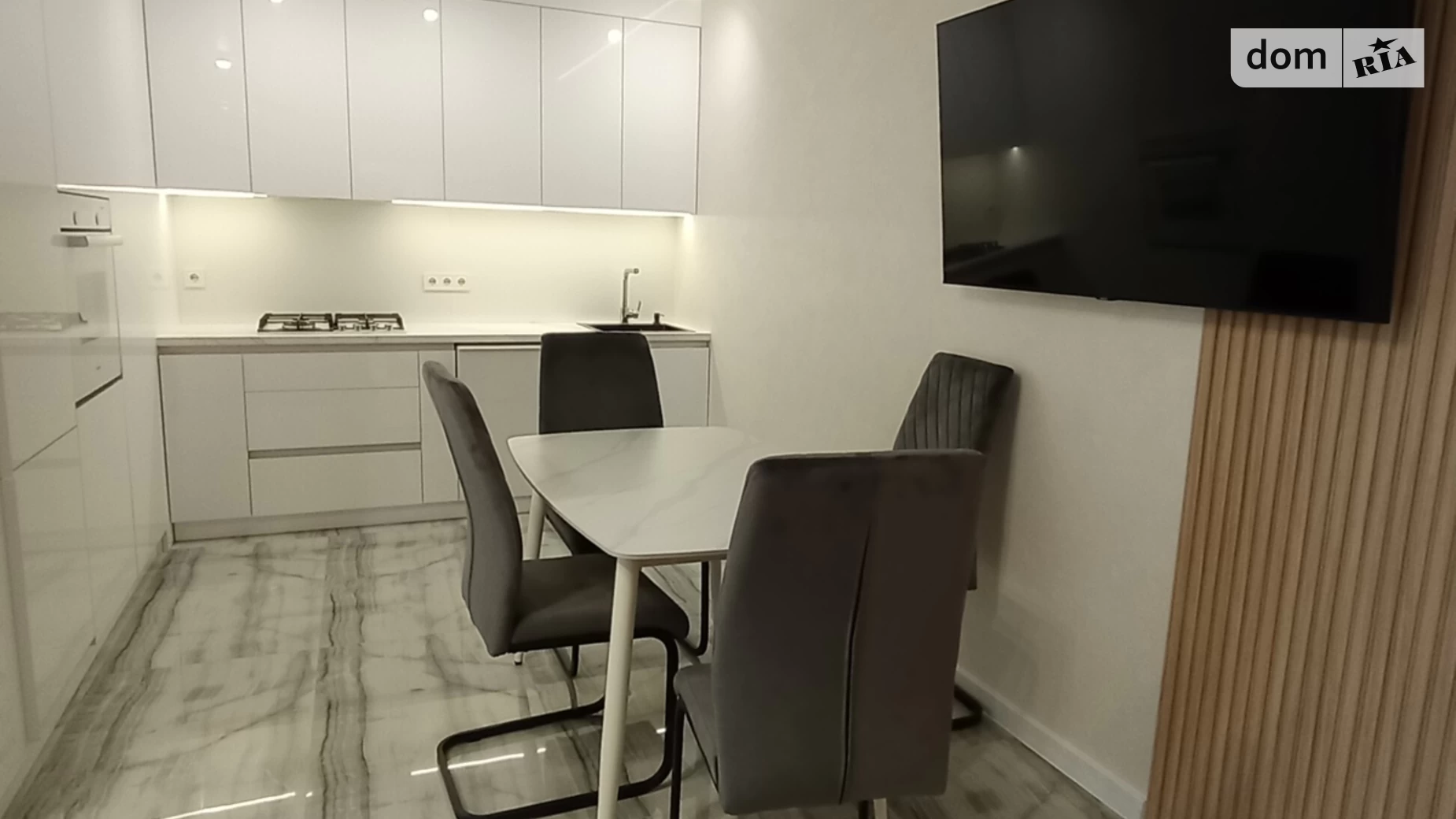 Продается 1-комнатная квартира 42.6 кв. м в Ровно, ул. Черновола Вячеслава - фото 3