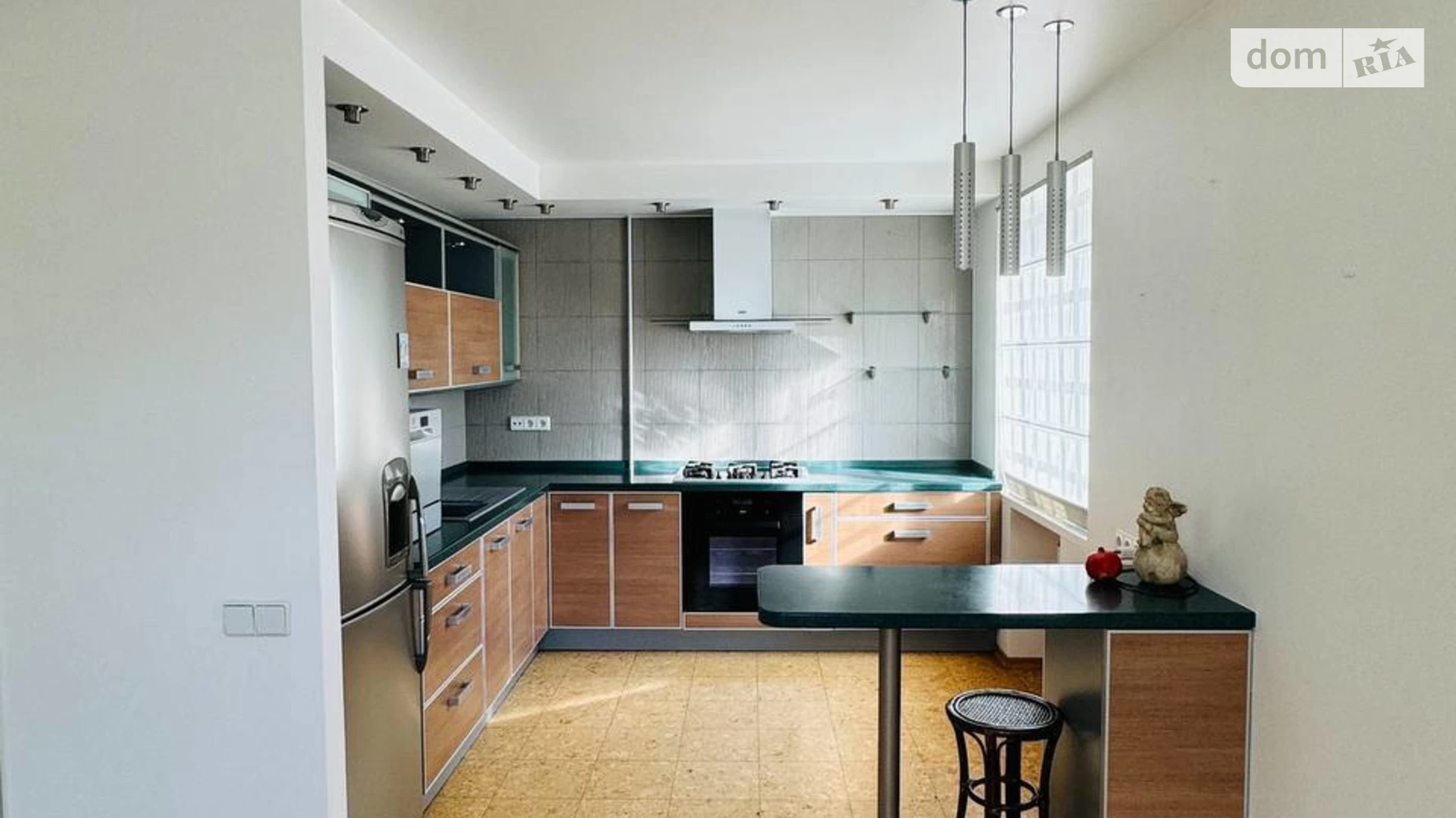 Продается 3-комнатная квартира 68 кв. м в Днепре, цена: 67000 $ - фото 2
