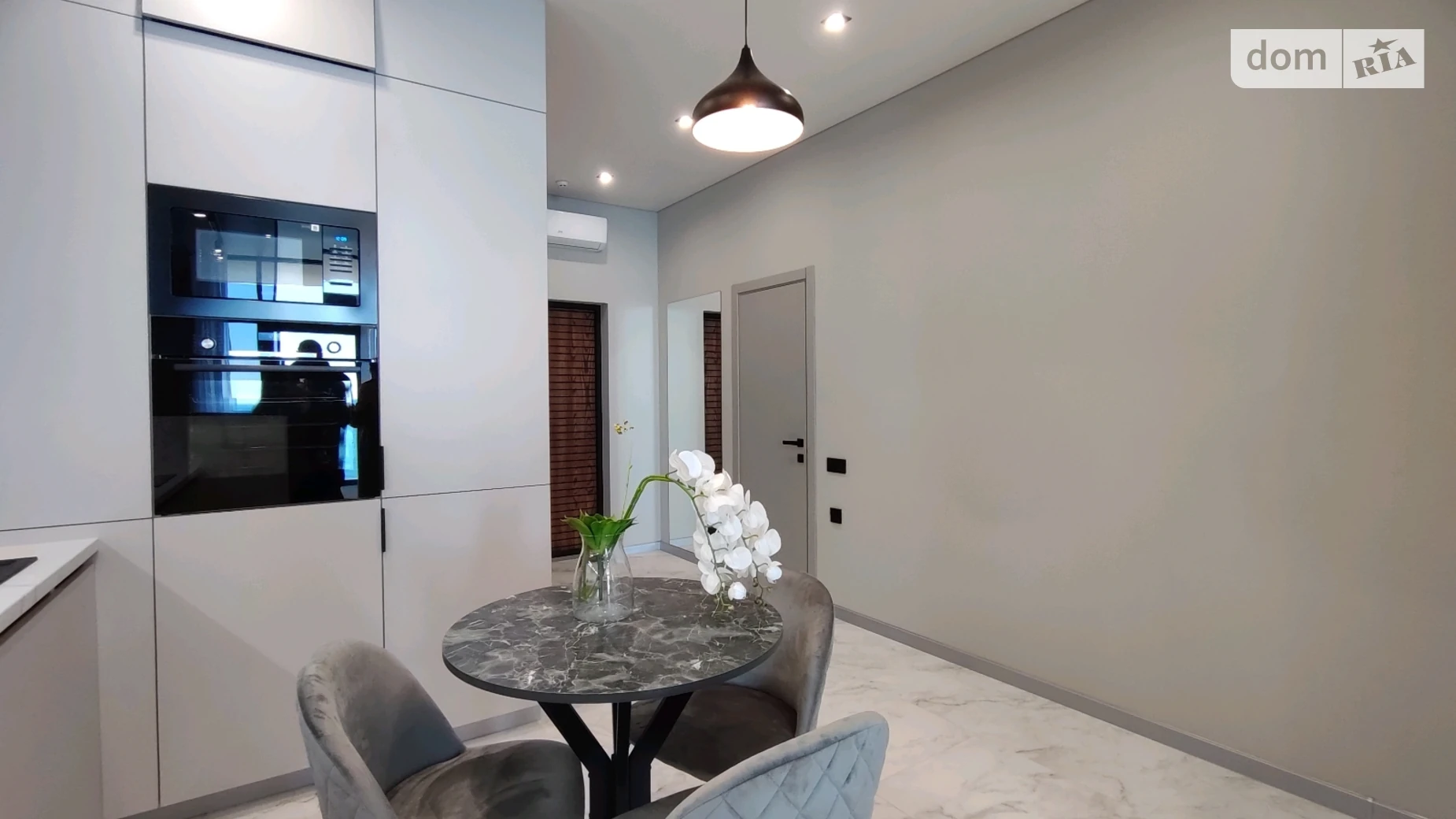 Продается 2-комнатная квартира 56 кв. м в, цена: 165000 $ - фото 5