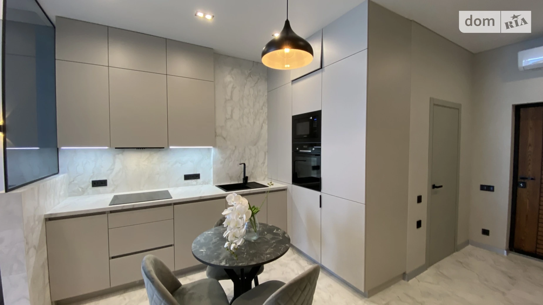 Продается 2-комнатная квартира 56 кв. м в, цена: 165000 $ - фото 4