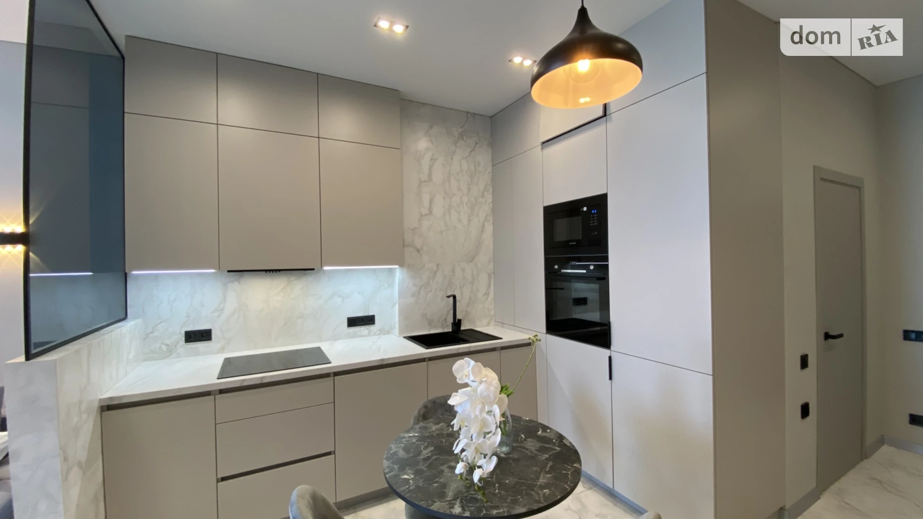 Продается 2-комнатная квартира 56 кв. м в, цена: 165000 $ - фото 5