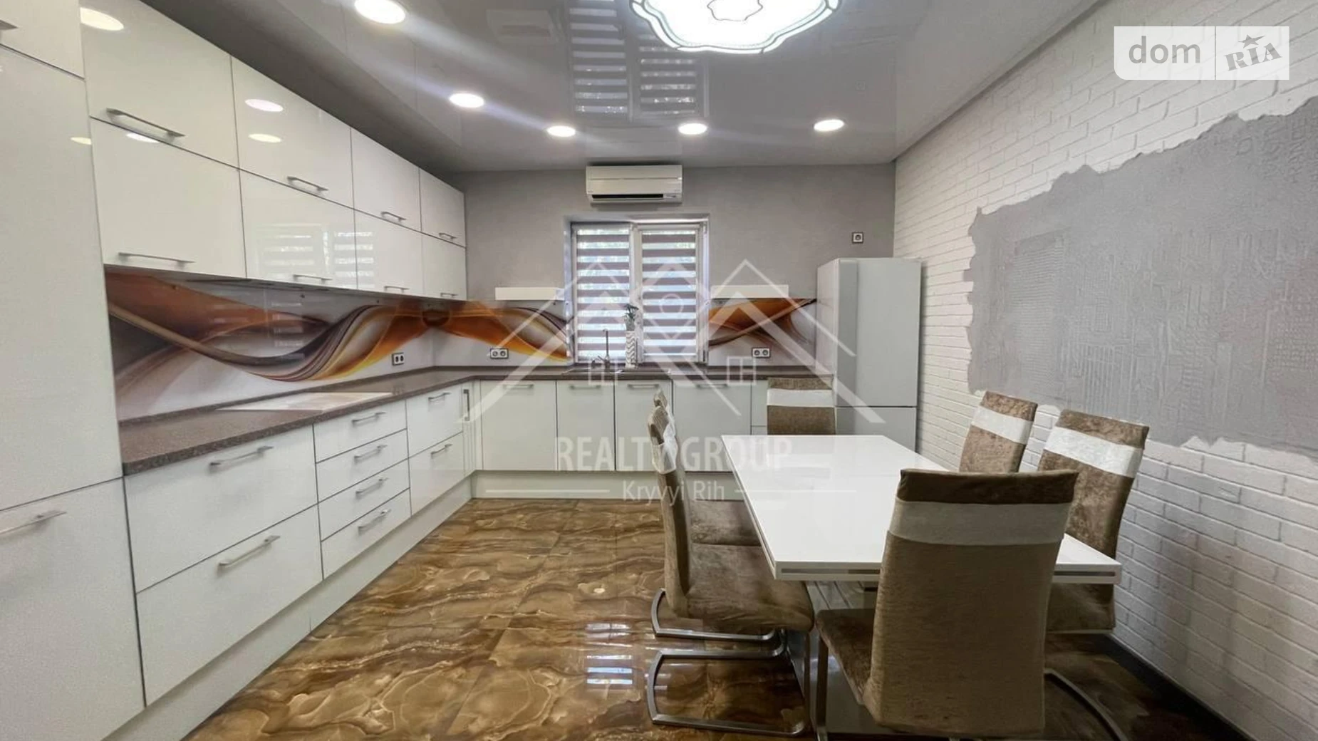 Продается одноэтажный дом 189 кв. м с мансардой, цена: 155000 $ - фото 3