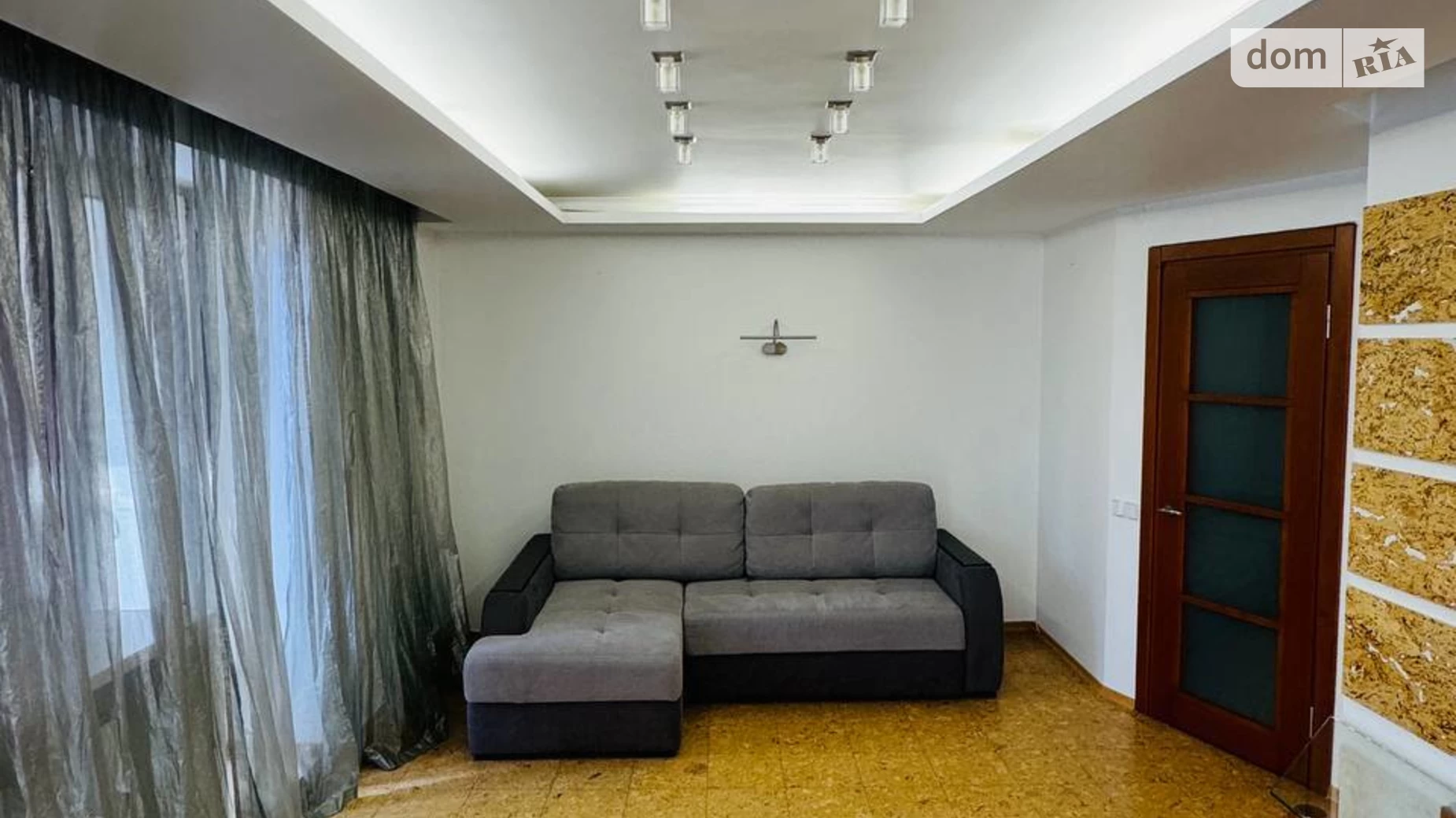 Продается 3-комнатная квартира 68 кв. м в Днепре, цена: 67000 $ - фото 4