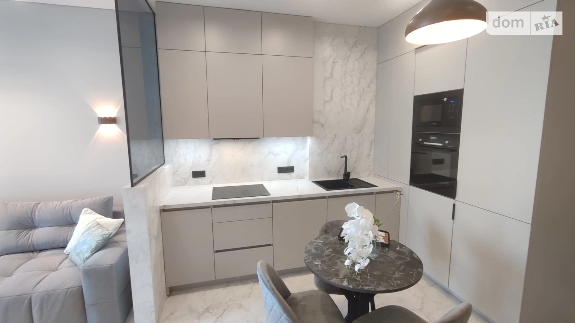 Продается 1-комнатная квартира 56 кв. м в, цена: 165000 $ - фото 3