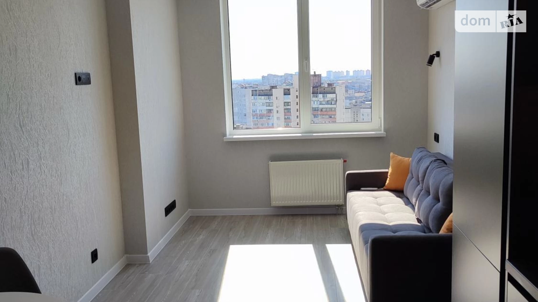 Продается 1-комнатная квартира 47 кв. м в Броварах, ул. Симоненко, 111 - фото 4