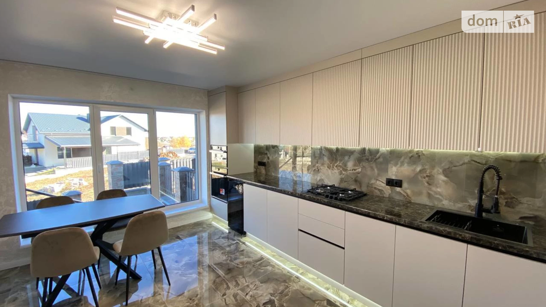 Продається частина будинку 145 кв. м з садом, цена: 139000 $ - фото 2