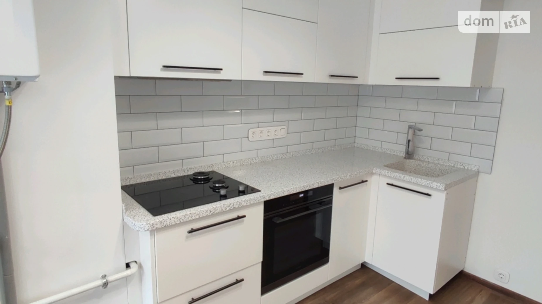 Продается 1-комнатная квартира 37 кв. м в Ирпене, ул. Университетская(Карла Маркса), 1 - фото 2