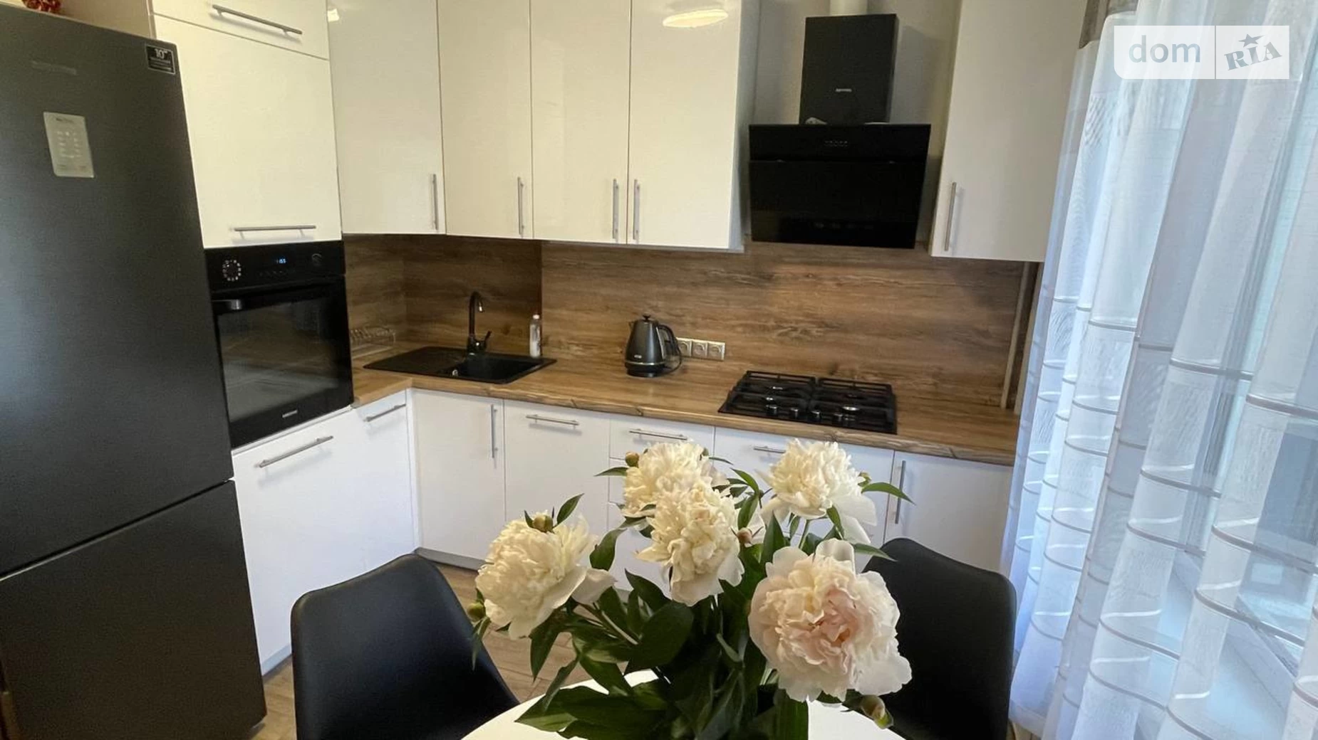 Продается 3-комнатная квартира 67.1 кв. м в Днепре, цена: 62000 $ - фото 2