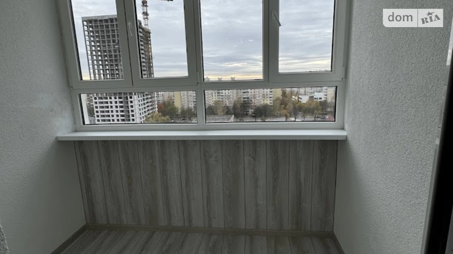 Продается 1-комнатная квартира 41.3 кв. м в Броварах, ул. Металлургов, 35 - фото 2