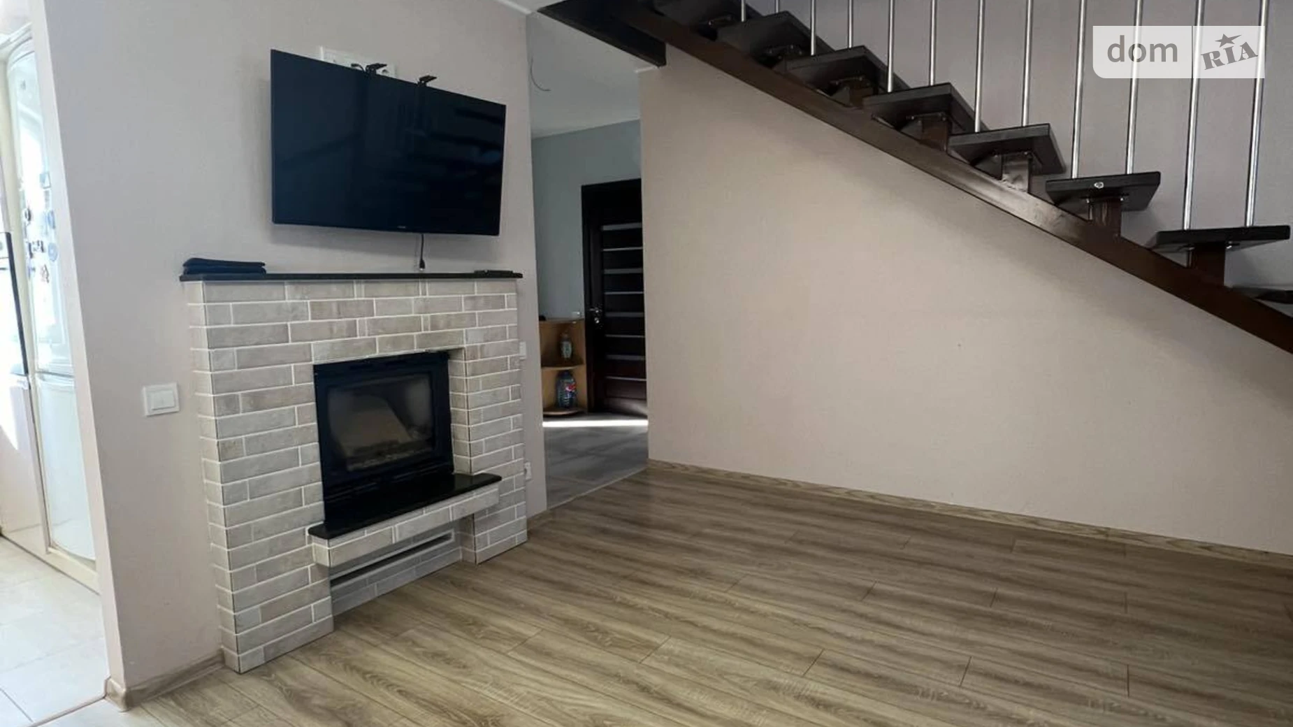 Сдается в аренду дом на 2 этажа 120 кв. м с камином, цена: 1000 $ - фото 5