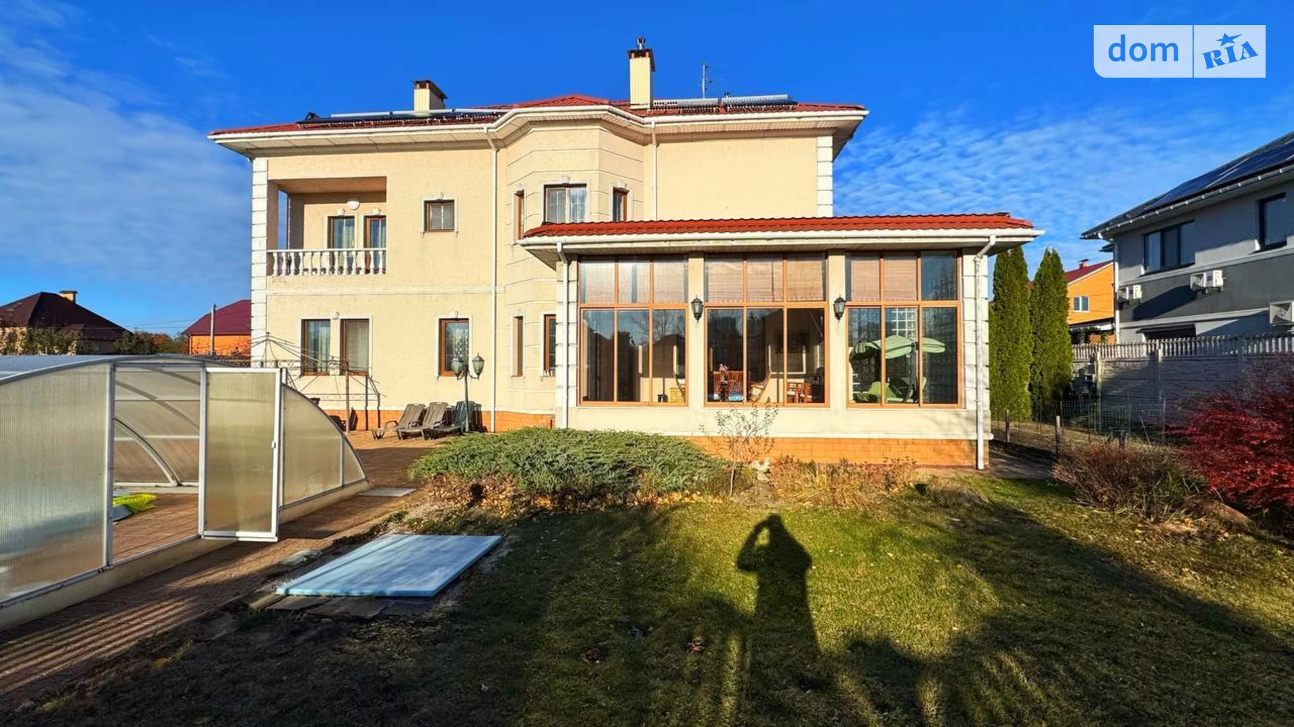 Сдается в аренду дом на 3 этажа 500 кв. м с балконом, цена: 2500 $ - фото 3