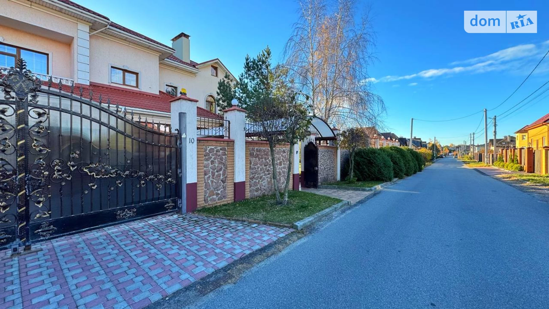 Сдается в аренду дом на 3 этажа 500 кв. м с балконом, цена: 2500 $ - фото 4