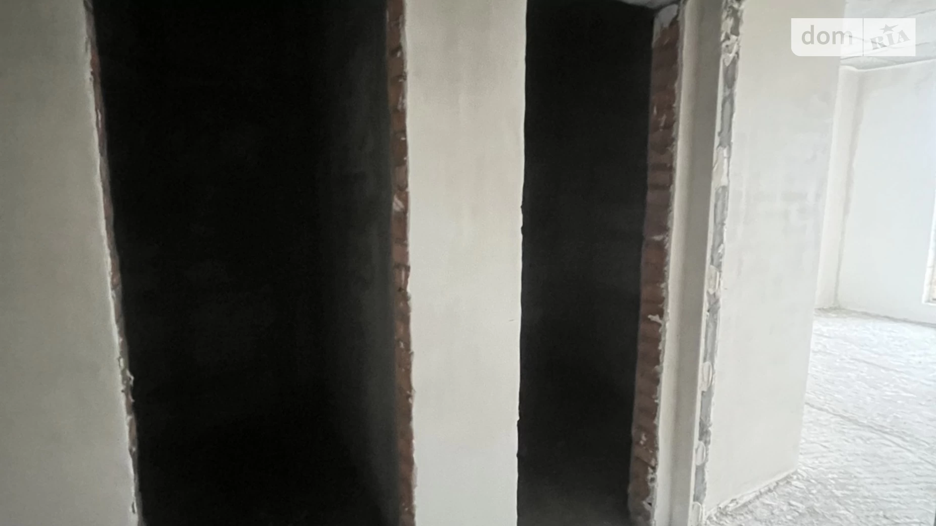 Продается 2-комнатная квартира 65.6 кв. м в Ирпене, ул. Ольги Кобылянской(Достоевского), 1В/11 - фото 2