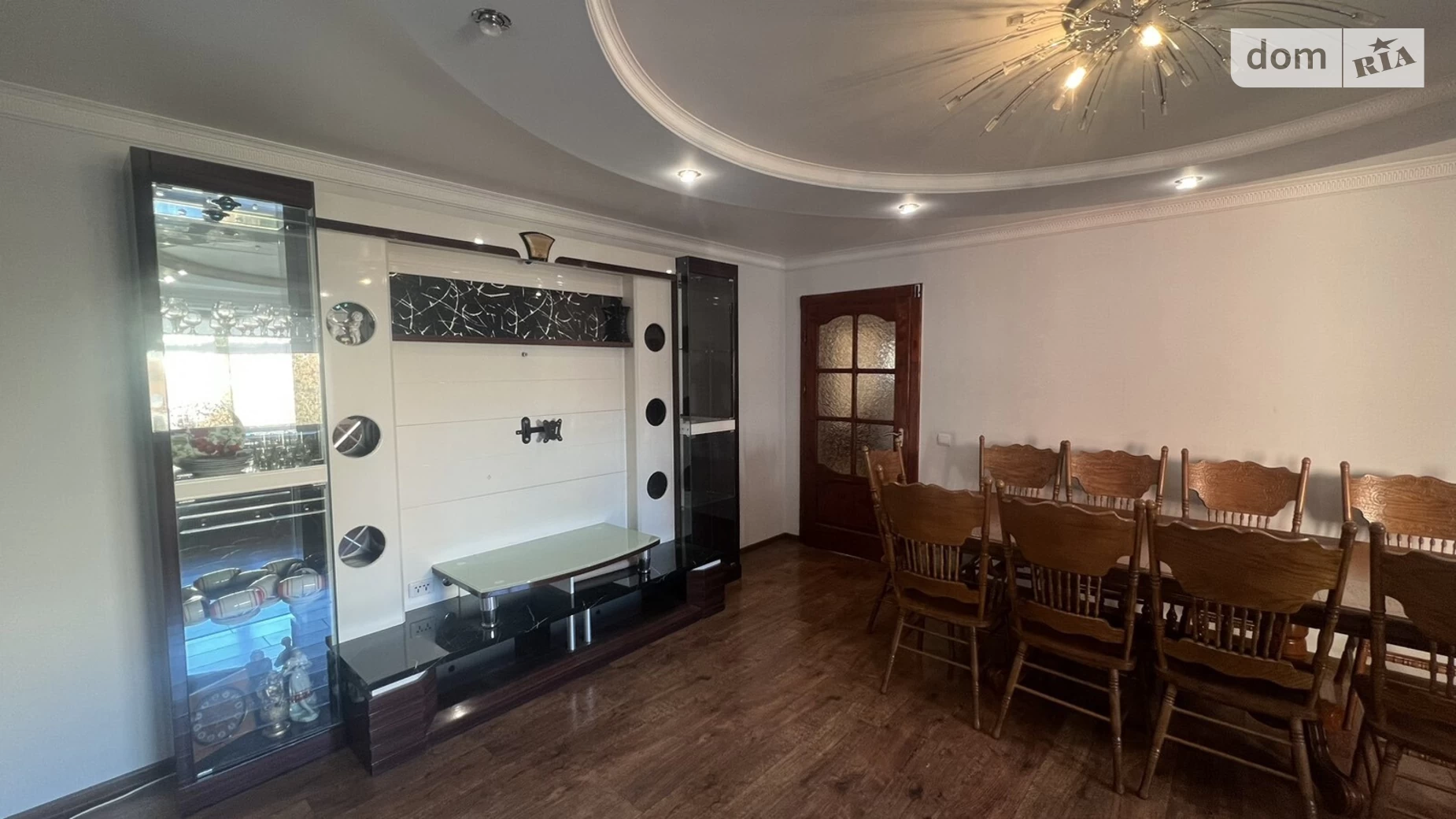 Сдается в аренду 3-комнатная квартира 103 кв. м в Мукачеве, ул. Росвиговская, 21 - фото 3