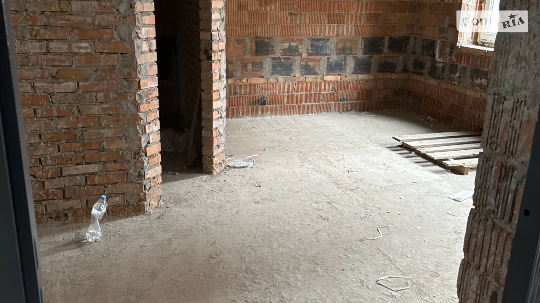 Продается 1-комнатная квартира 25 кв. м в Гостомеле, ул. Юбилейная, 4Е - фото 2