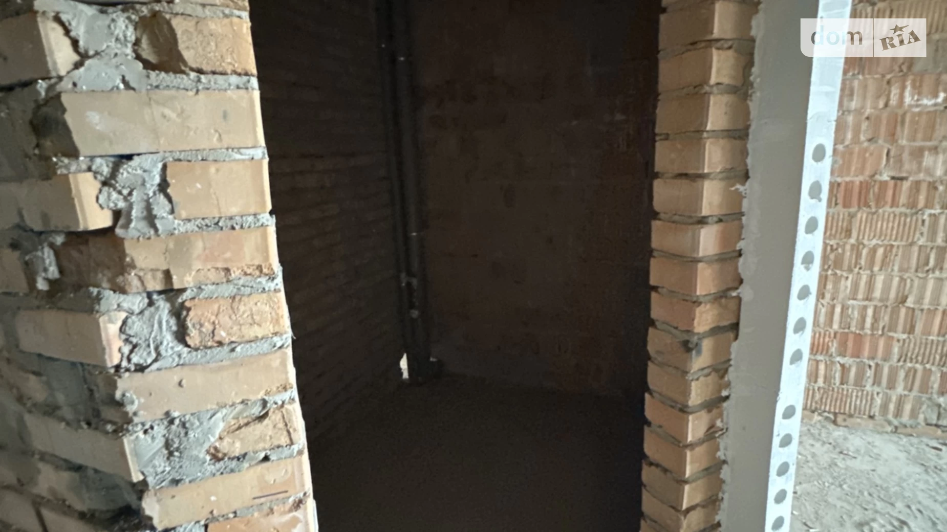Продается 2-комнатная квартира 44 кв. м в Гостомеле, ул. Юбилейная, 4Е - фото 4