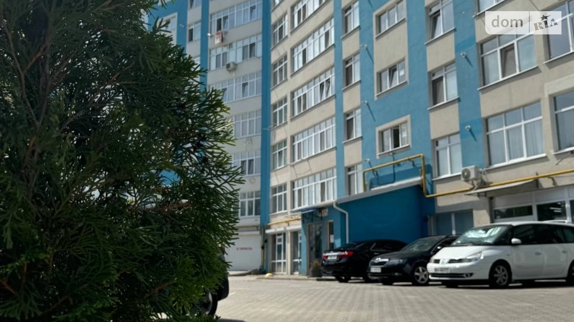 Продається 2-кімнатна квартира 68 кв. м у Хмельницькому, вул. Гетьмана Мазепи(Красовського Маршала), 59 - фото 2