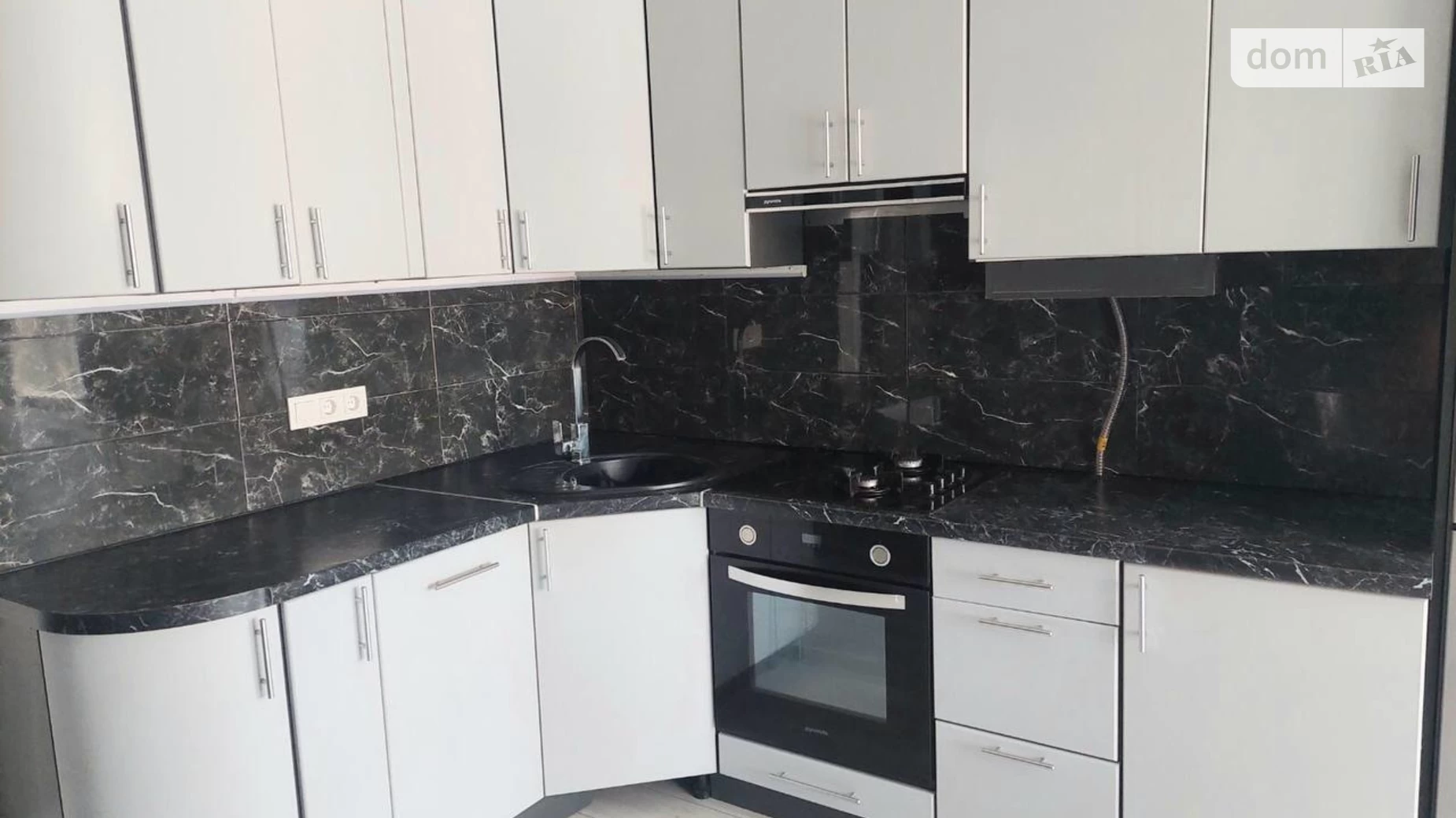 Продается 2-комнатная квартира 59 кв. м в Ирпене, ул. Белокур(Курская), 10 - фото 2