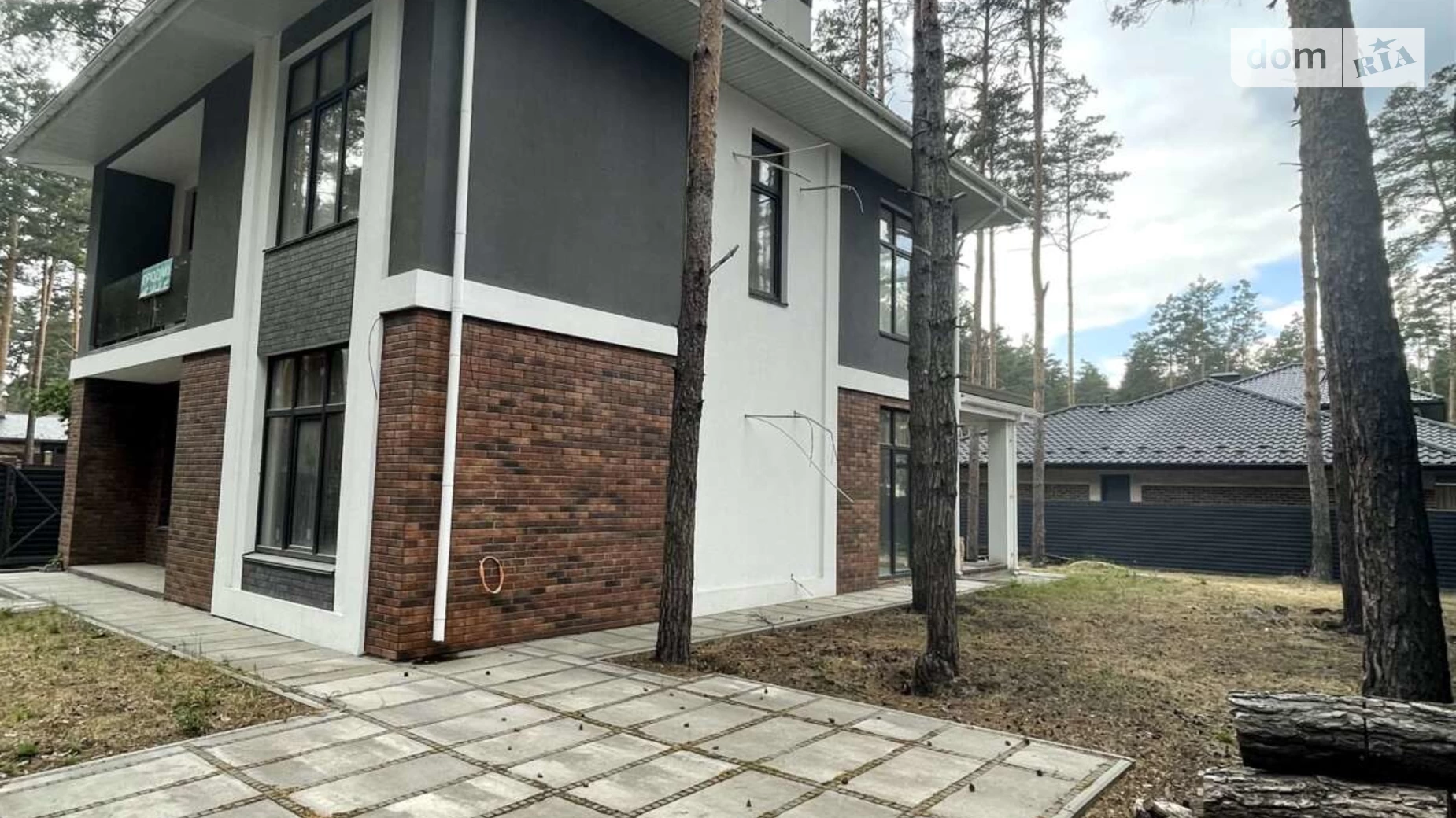 Продается дом на 2 этажа 157.5 кв. м с гаражом, цена: 210000 $ - фото 2