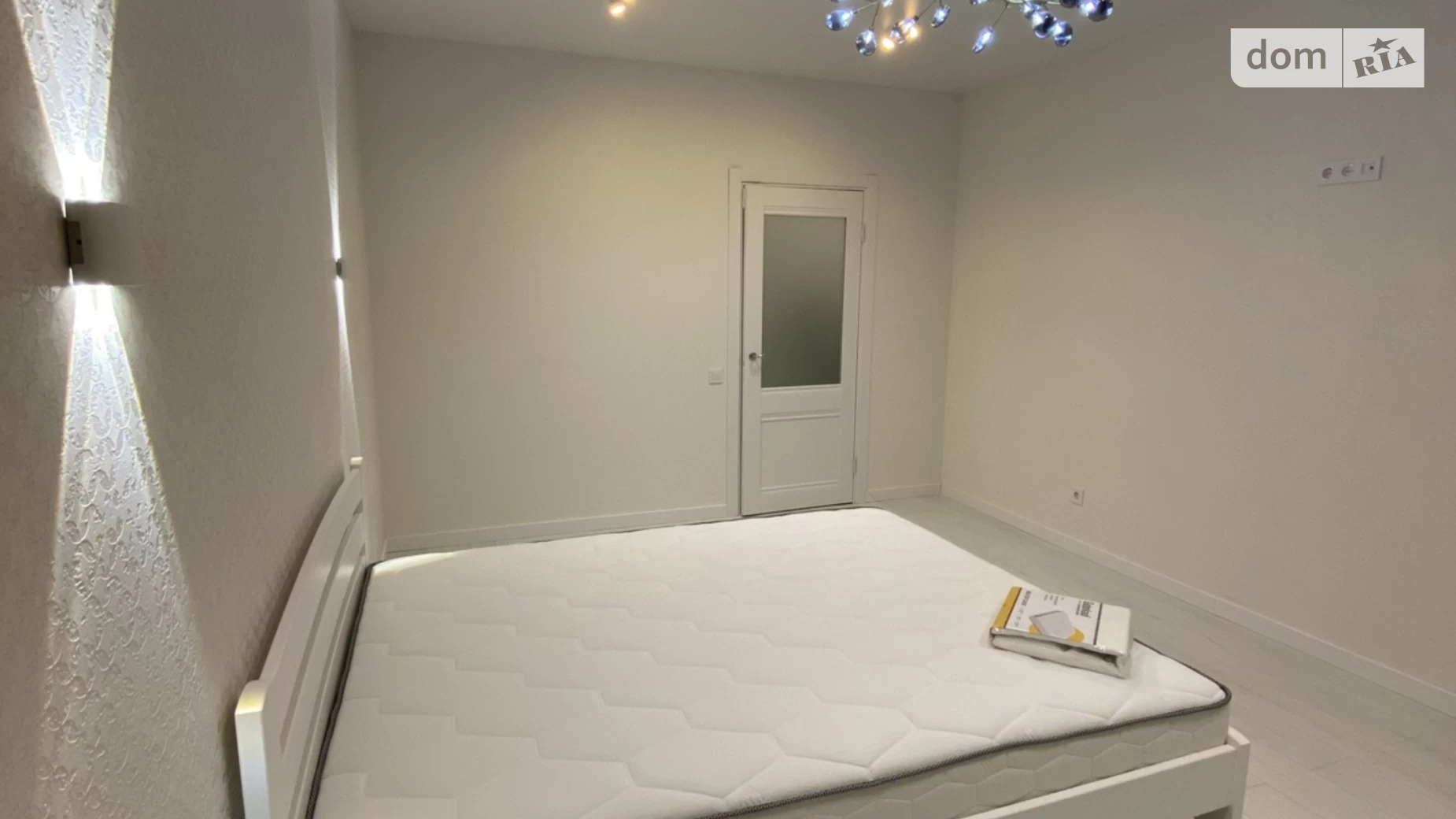 Продается 1-комнатная квартира 50 кв. м в Виннице, ул. Александровская, 1 - фото 2