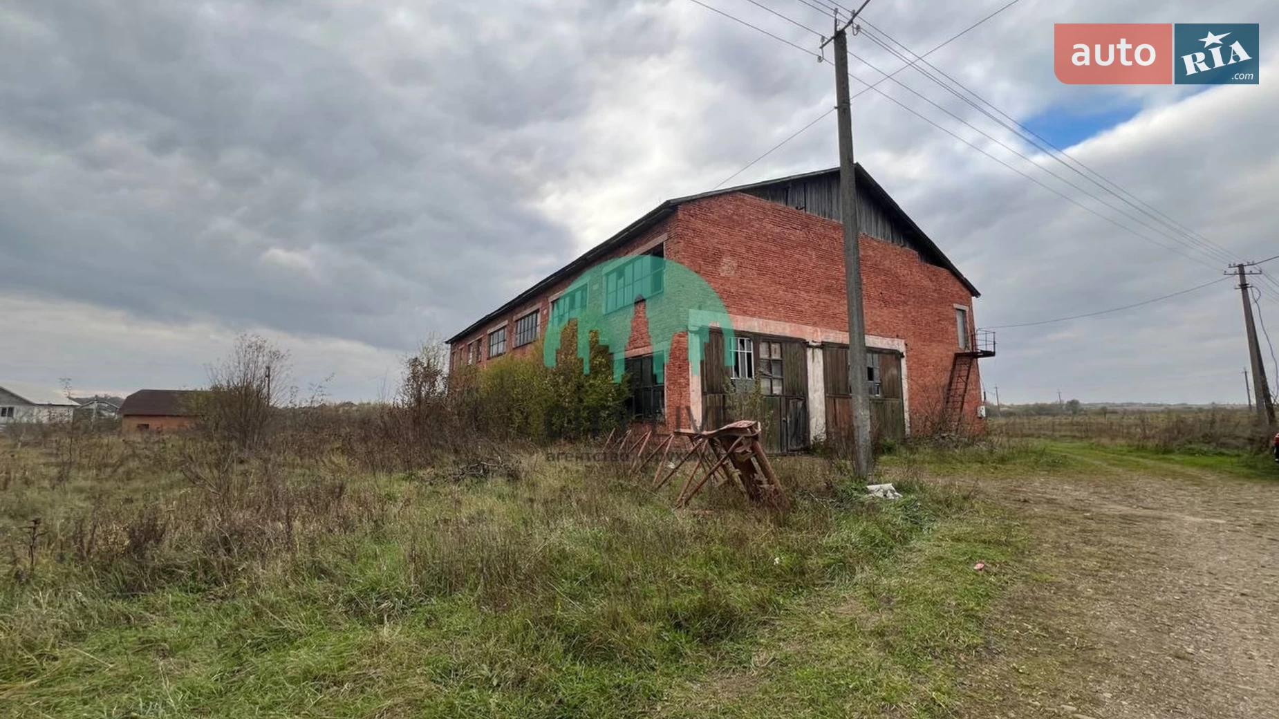 Продается помещения свободного назначения 857 кв. м в 2-этажном здании, цена: 115000 $ - фото 2