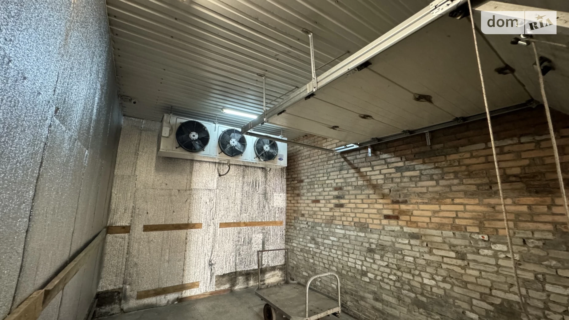 Продается объект сферы услуг 187 кв. м в 1-этажном здании, цена: 190000 $ - фото 2