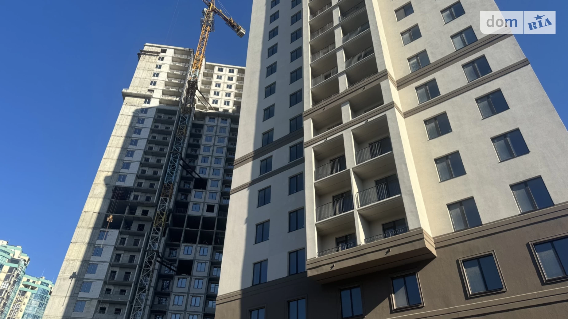 Продается 2-комнатная квартира 71 кв. м в Одессе, ул. Дача Ковалевского - фото 2