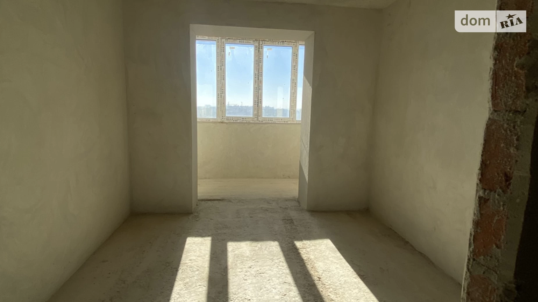 Продается 2-комнатная квартира 60 кв. м в Ивано-Франковске, ул. Галицкая - фото 2