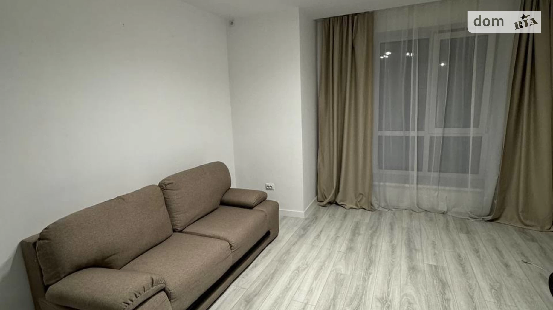 Сдается в аренду 2-комнатная квартира 67.4 кв. м в Ивано-Франковске, ул. Железнодорожная, 4В - фото 2