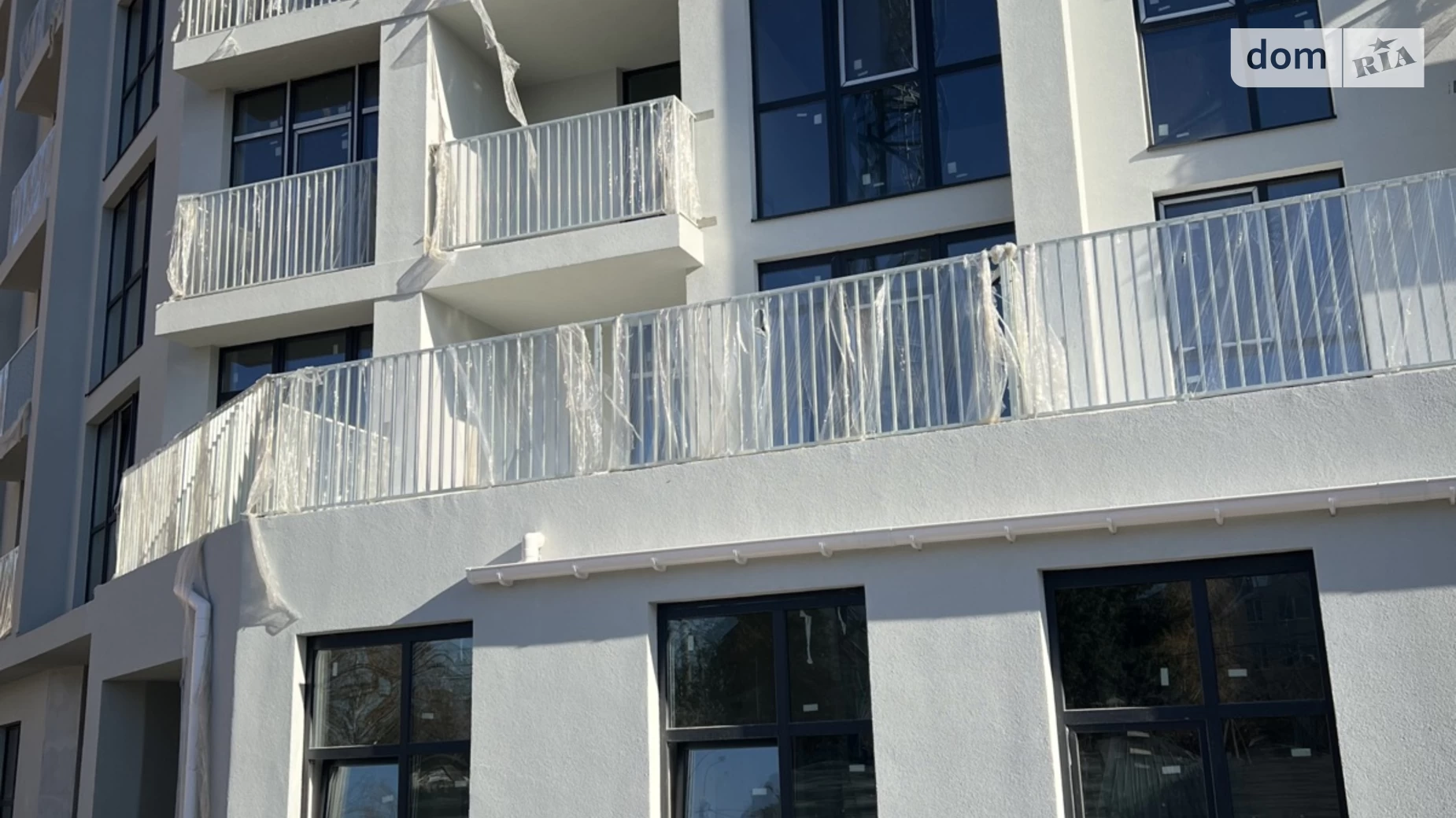 Продается 1-комнатная квартира 44 кв. м в Ровно, ул. Вышиванки(Орлова), 2 - фото 2