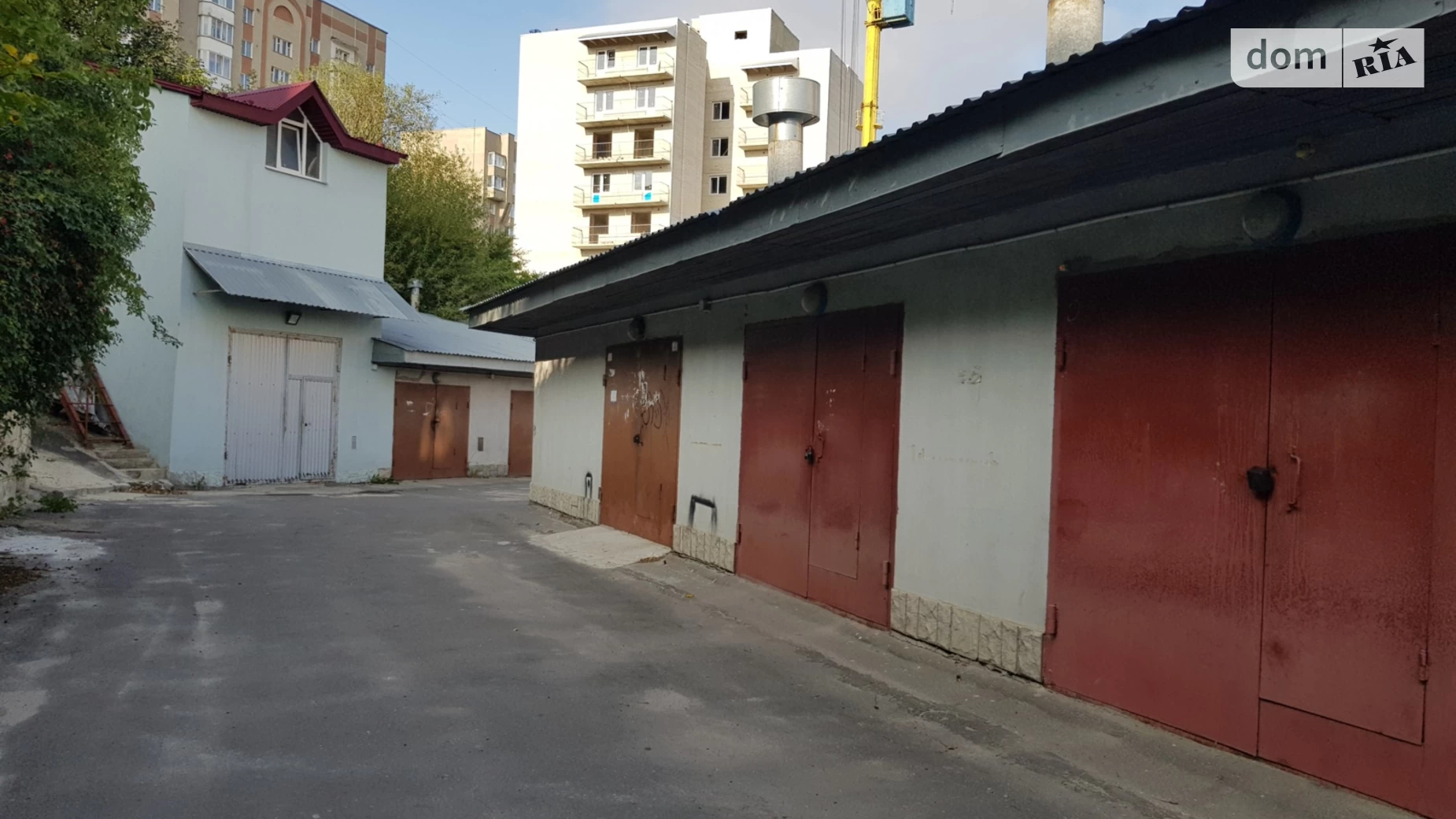 Продается отдельно стоящий гараж под легковое авто на 22.1 кв. м, цена: 17000 $ - фото 2