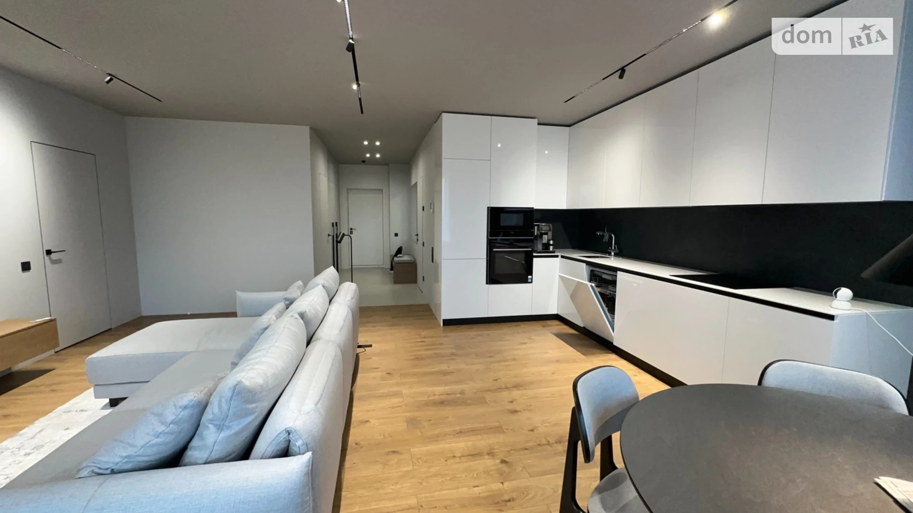 Продается 2-комнатная квартира 77.6 кв. м в Киеве, ул. Елены Телиги, 25 - фото 2